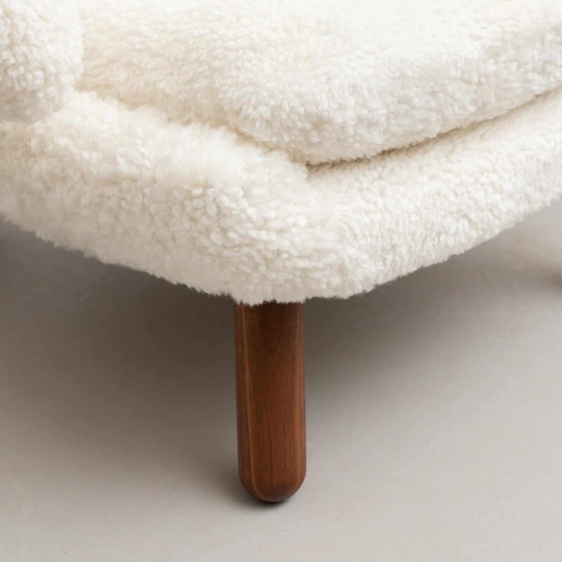 Wood Finn Juhl Pelican Chair Upholstered in Gotland Sheepskin For Sale