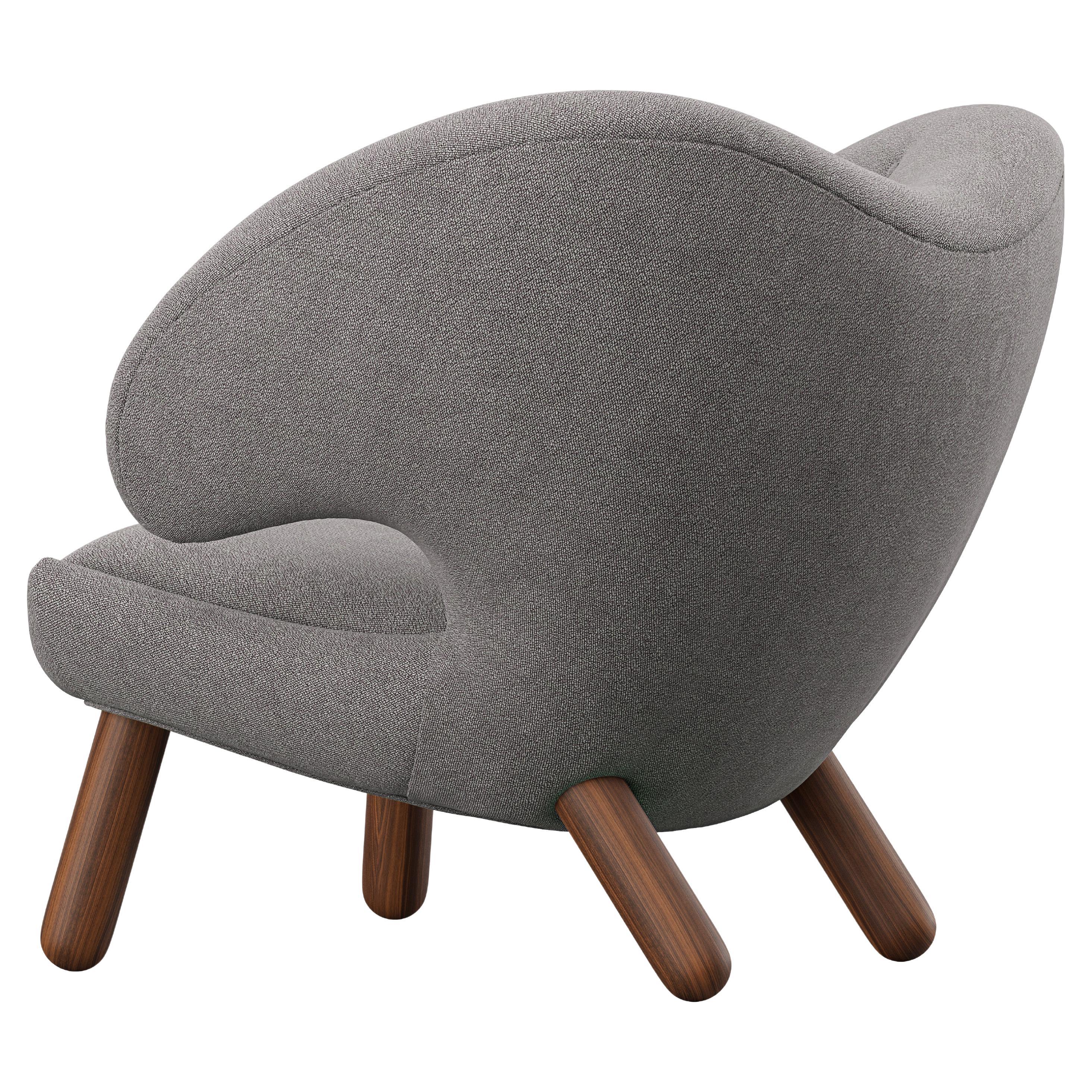 Finn Juhl Sedia Pelican imbottita in Wood e tessuto