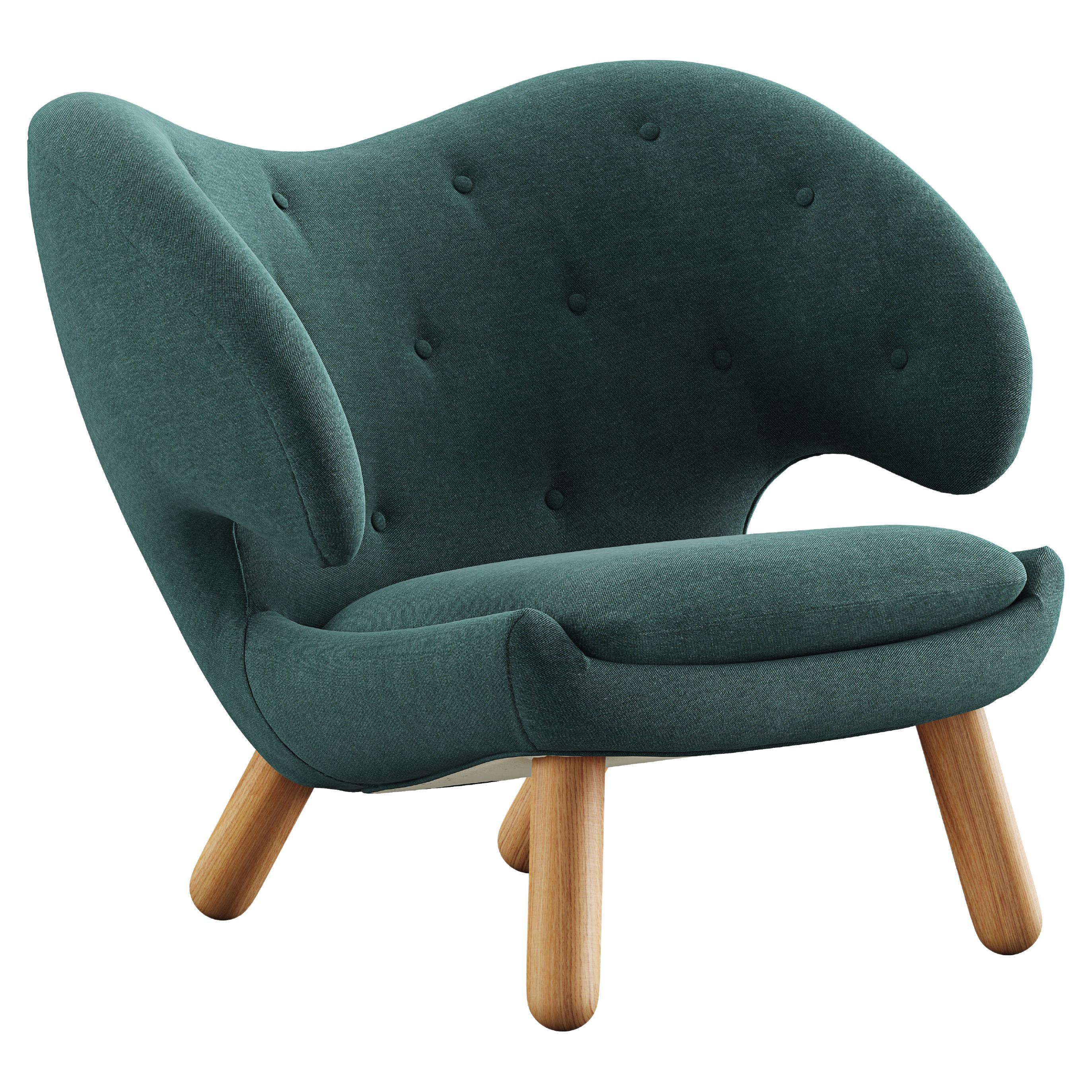 Finn Juhl Pelican Chair Upholstered in Wood and Fabric