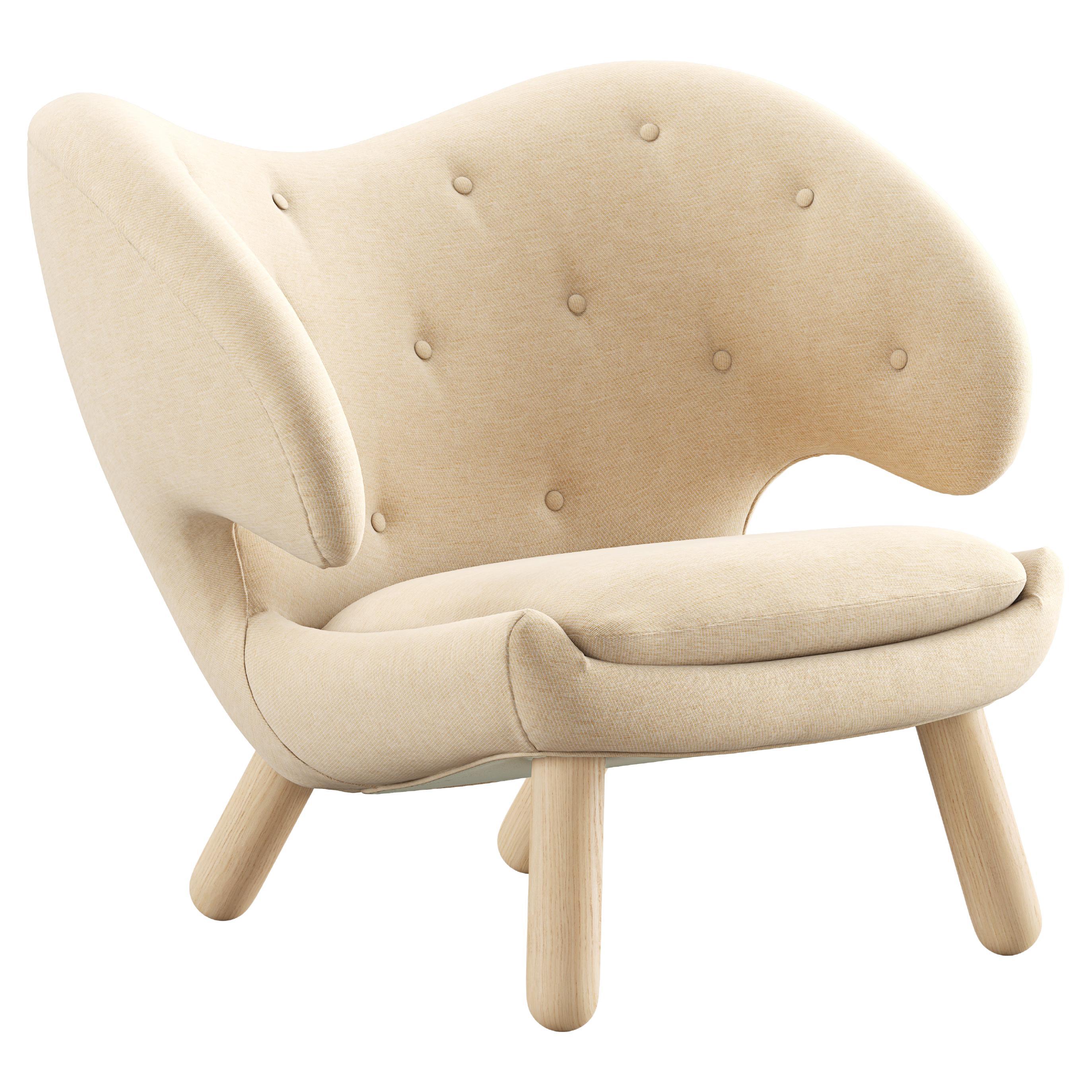 Finn Juhl Pelican Chair Upholstered in Wood and Fabric