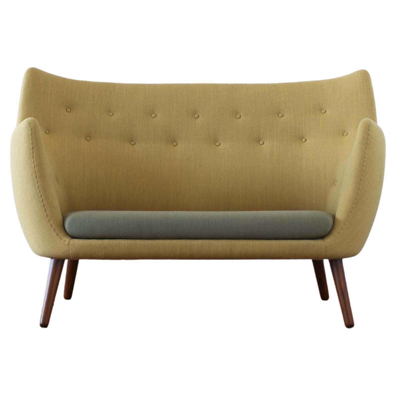 Finn Juhl 'Poet' Sofa for Niels Vodder, 1941 For Sale