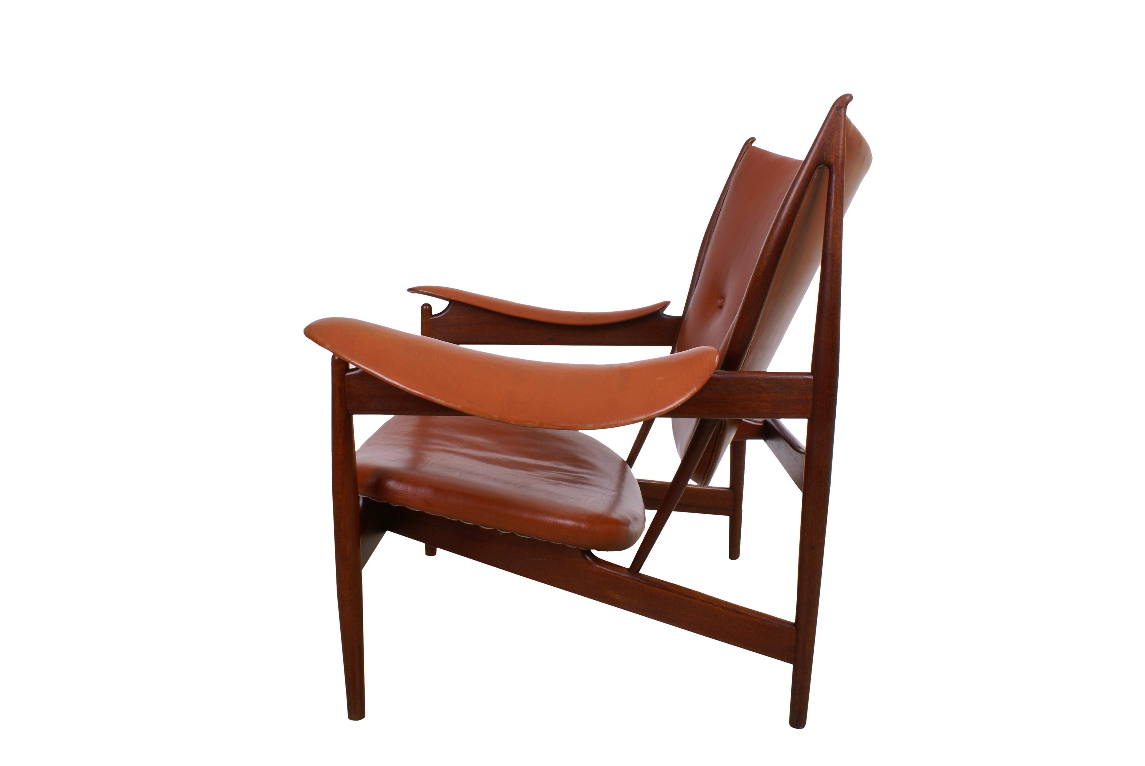 Finn Juhl Rare 'Chieftain' Chair in Teak and Leather for Niels Vodder, 1949 For Sale 1