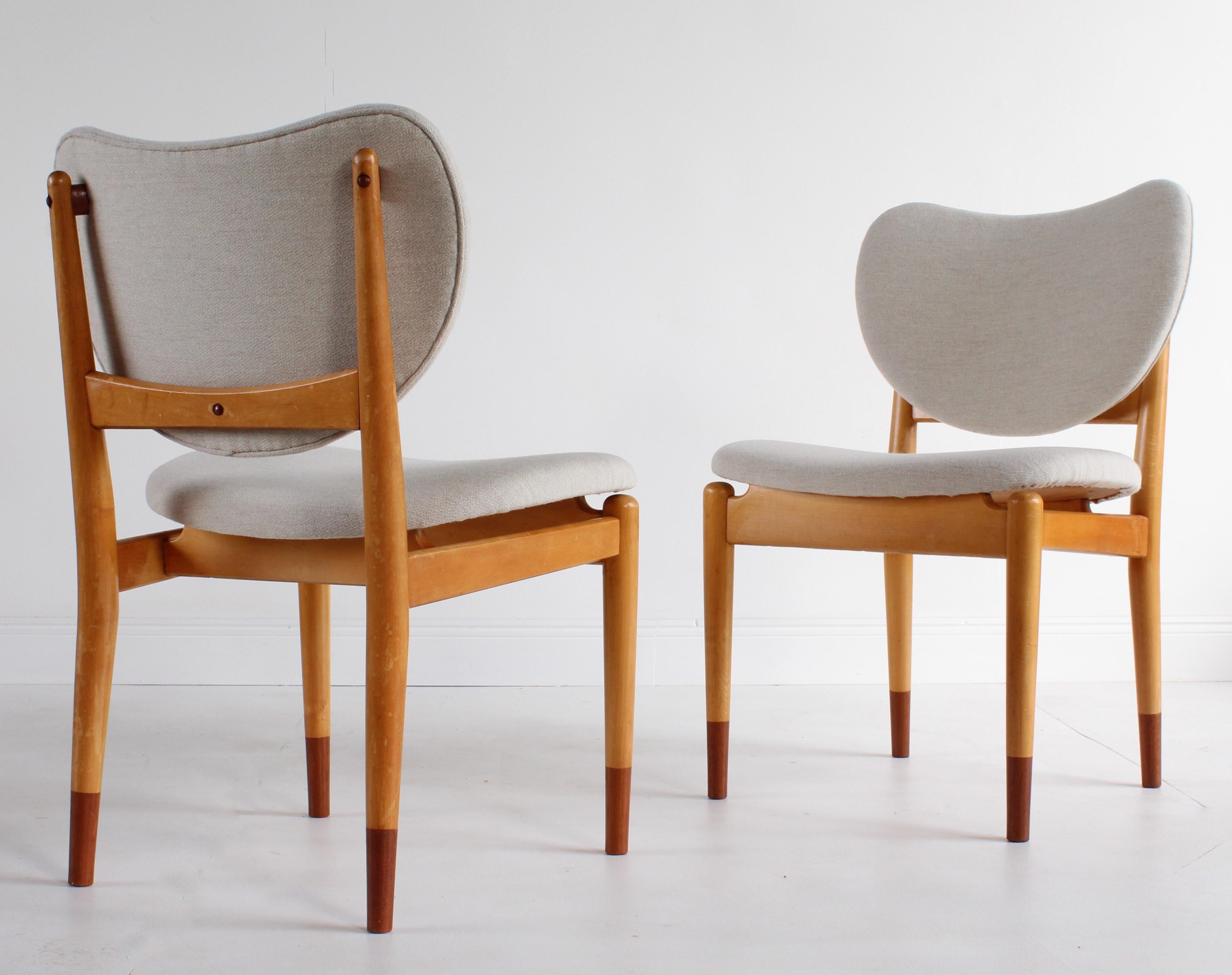 Danish Finn Juhl, Rare Dining / Side Chairs, Maple, Teak, Beige Fabric, Denmark, 1949