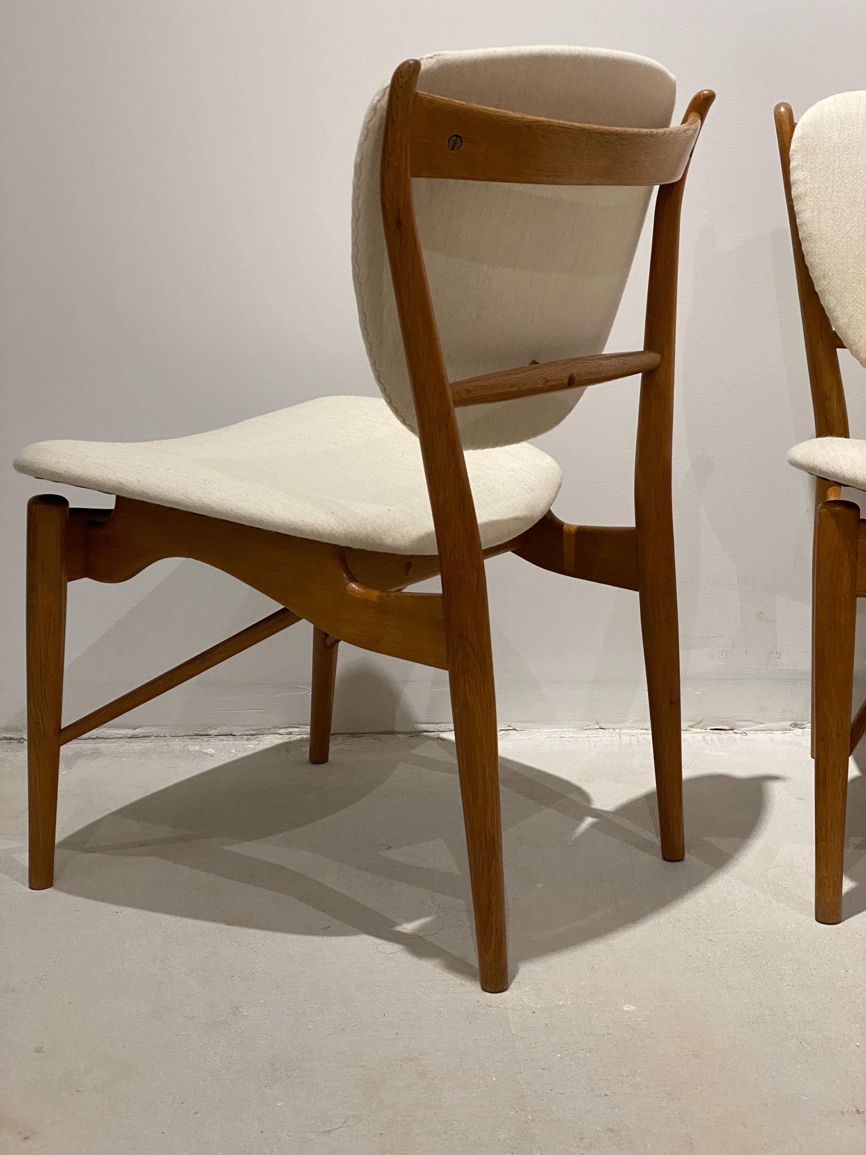 Mid-Century Modern Finn Juhl, Rare Dining / Side Chairs, Oak & Fabric, Niels Vodder, Denmark, 1950s