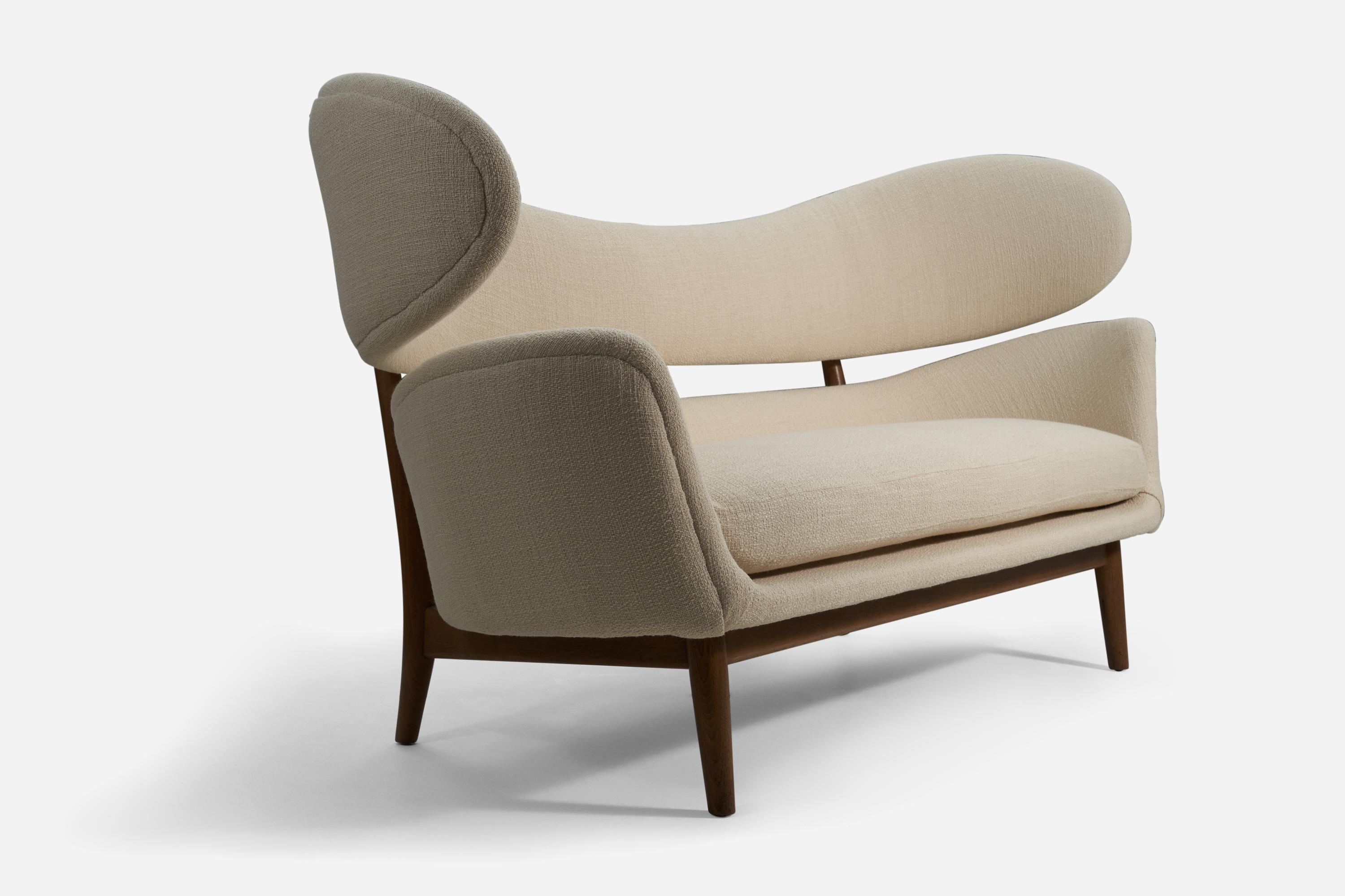 Finn Juhl, Rare Important Sofa Walnut Fabric, Baker Furniture United States 1951 For Sale 2