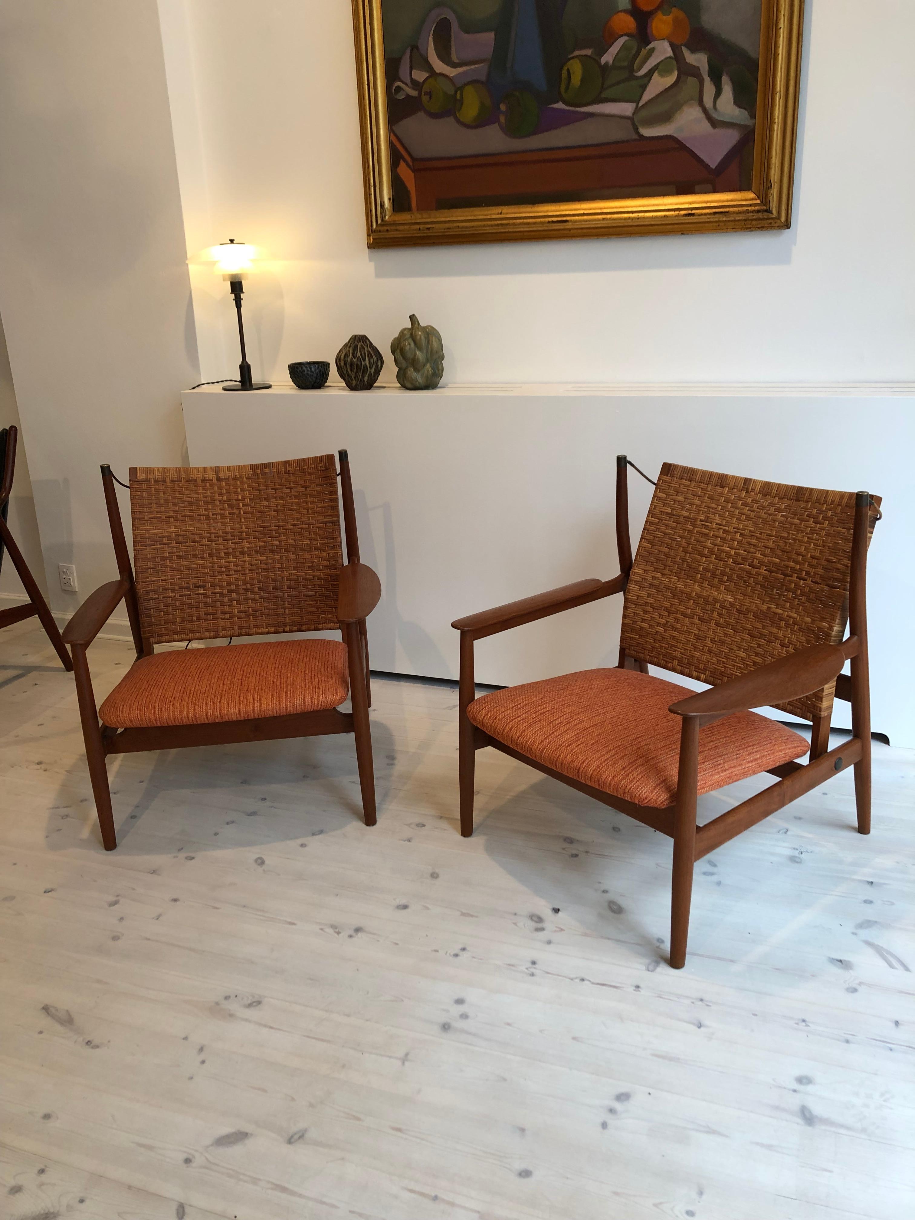 Finn Juhl Rare Pair of NV55 Armchairs in Teak and Cane for Niels Vodder, 1955 6