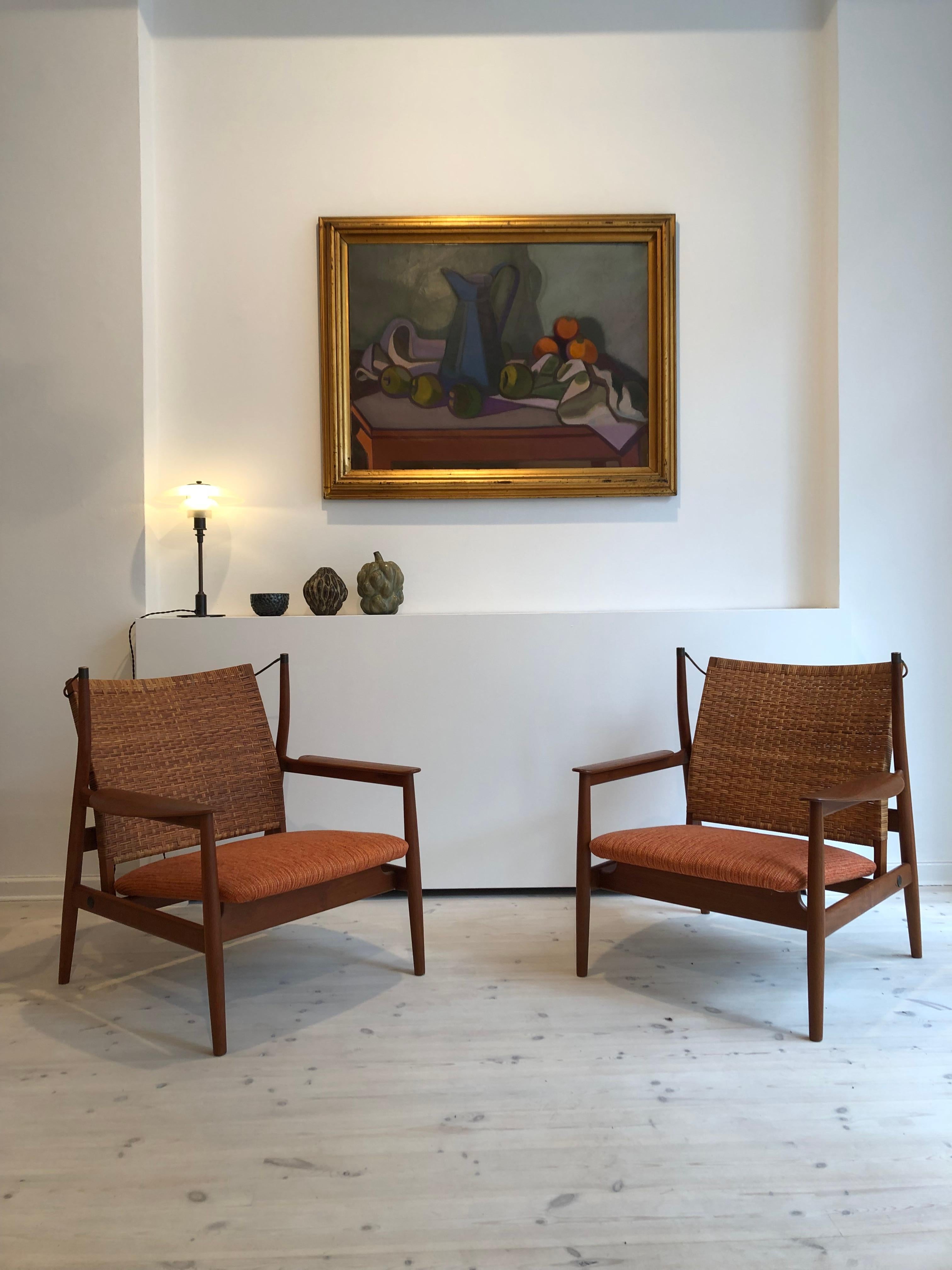 Finn Juhl Rare Pair of NV55 Armchairs in Teak and Cane for Niels Vodder, 1955 2