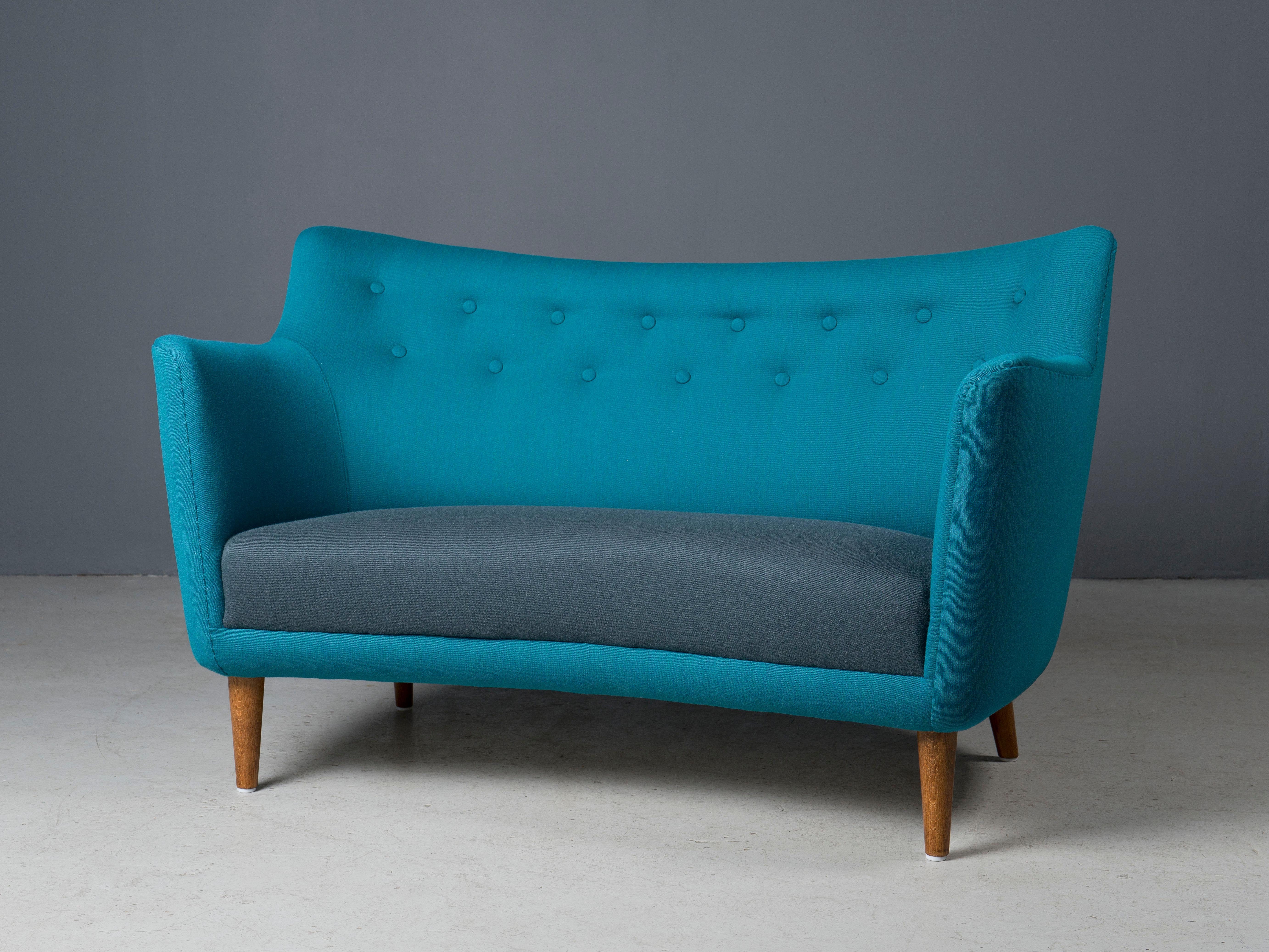 Rare sofa, similar to the Poet Sofa, designed for a 