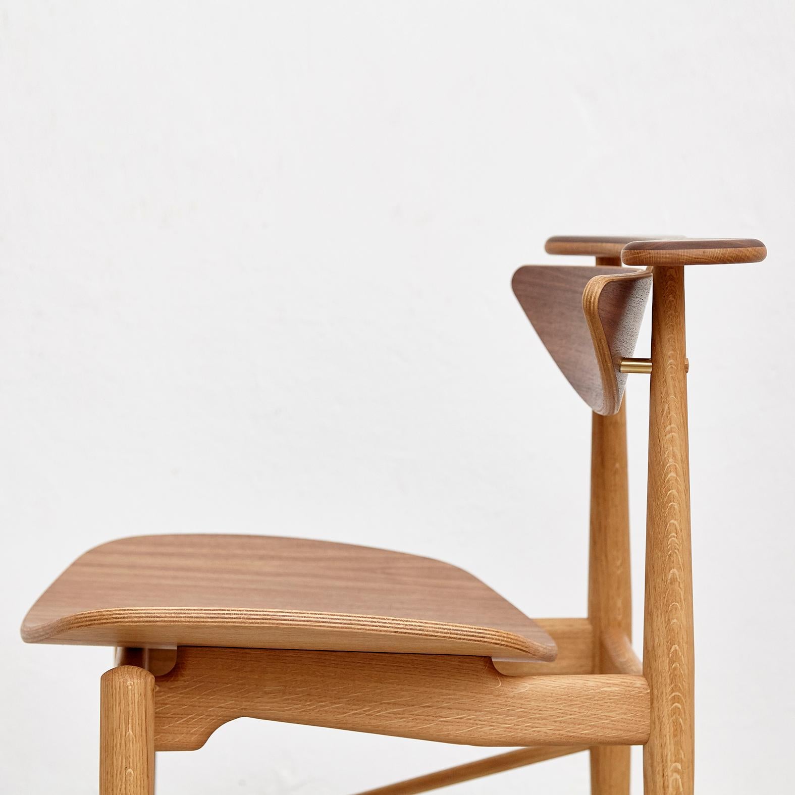 Danish Finn Juhl Reading Chair Veneer Seat Wood