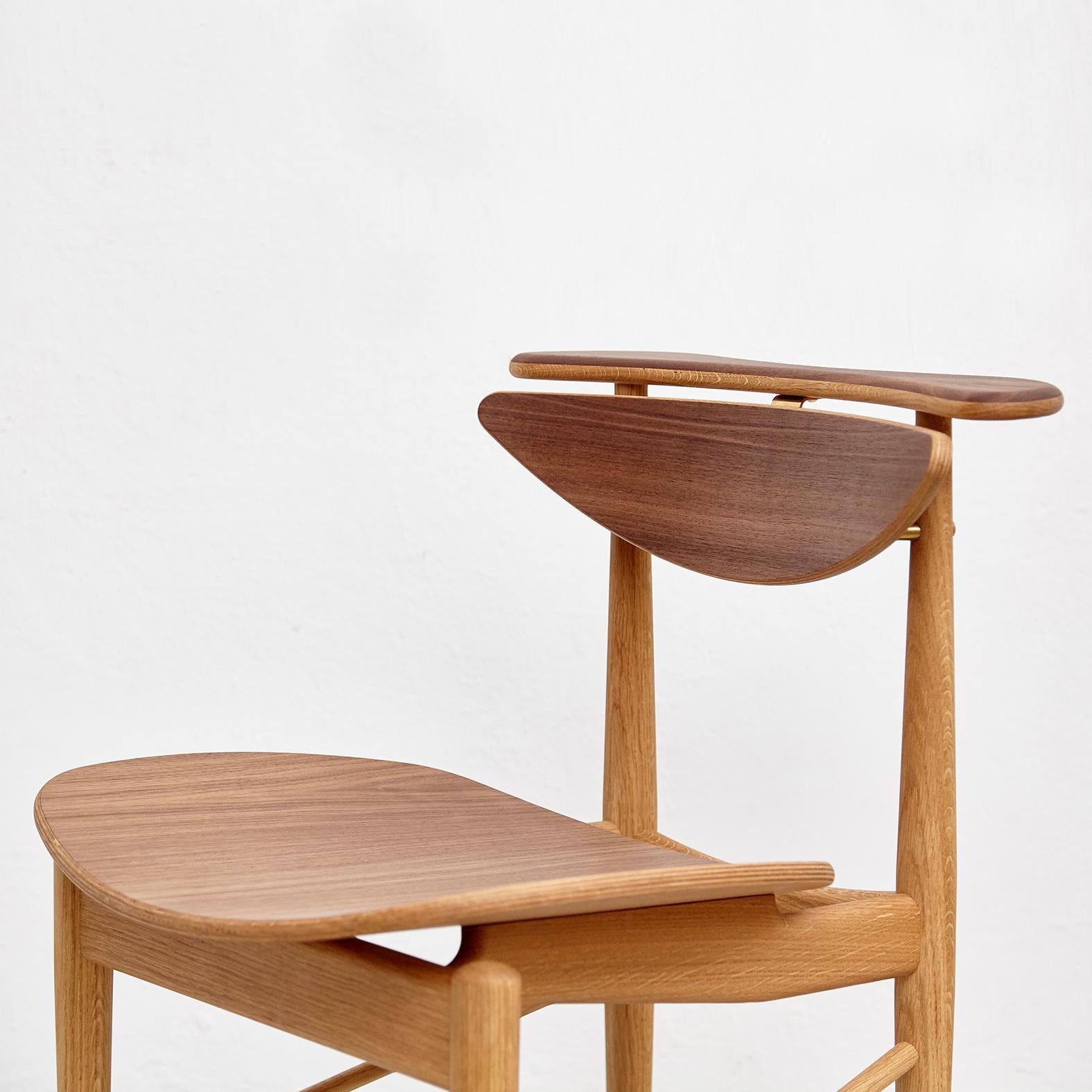 Finn Juhl Reading Chair Veneer Seat Wood For Sale 3