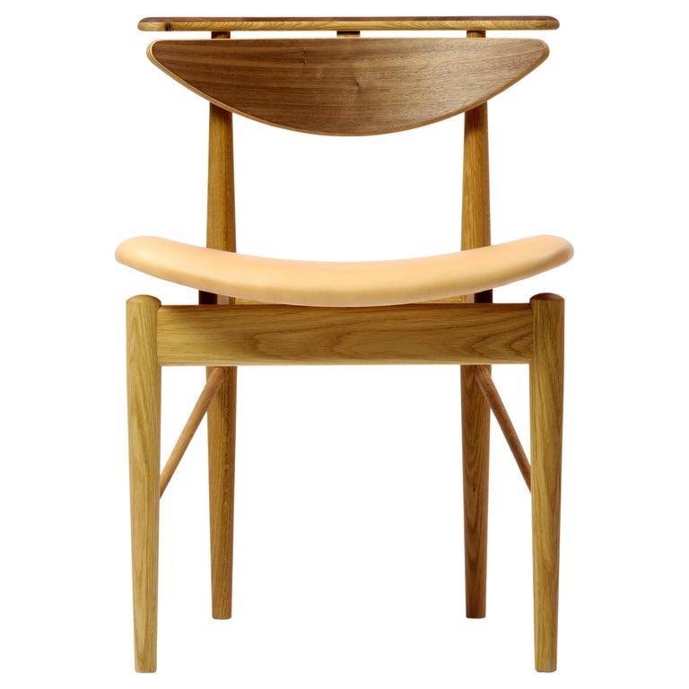 Finn Juhl Reading Chair, Wood and Leather For Sale at 1stDibs