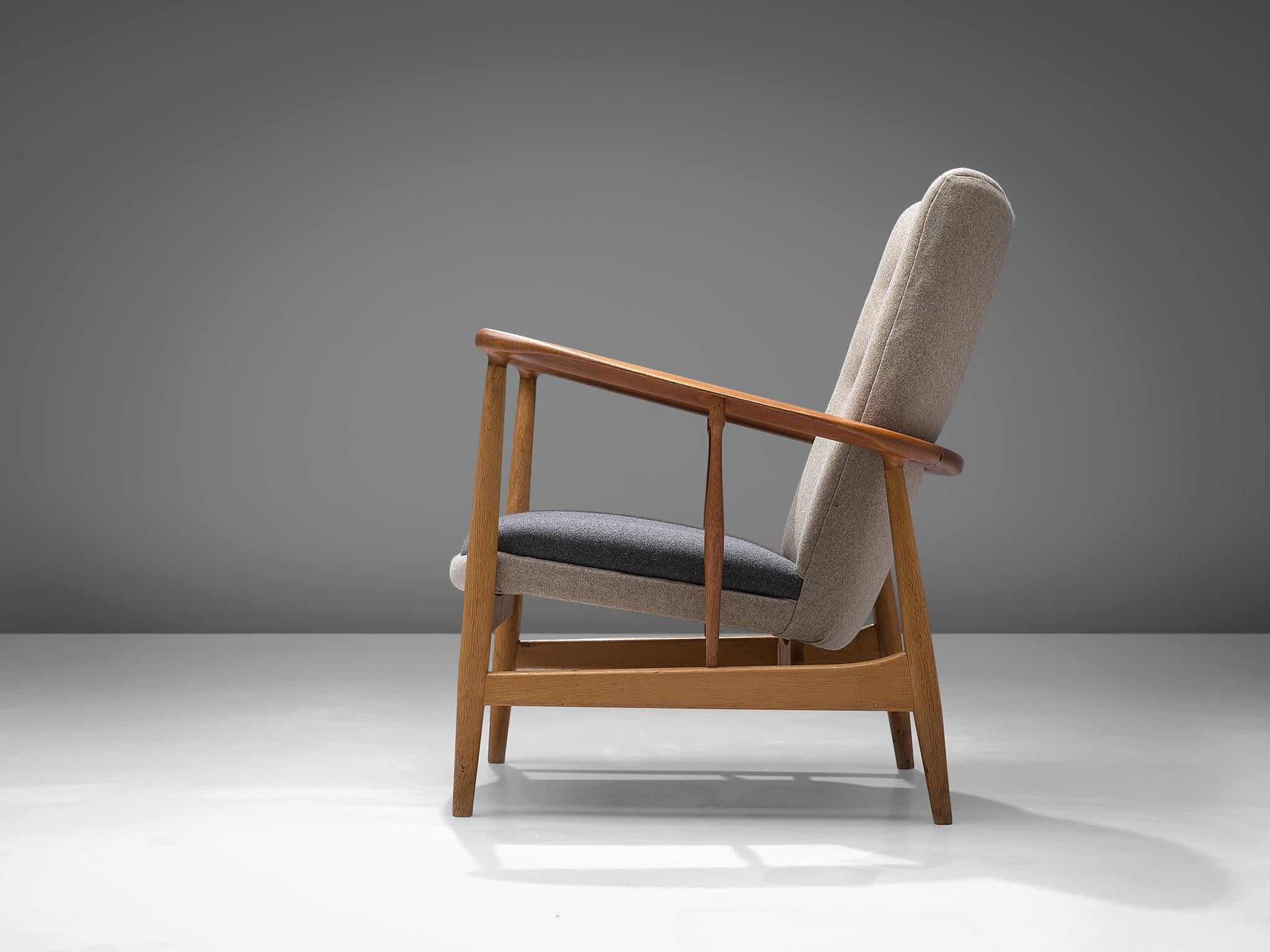 Danish Finn Juhl Reupholstered 'SW86' Easy Chair in Oak and Teak