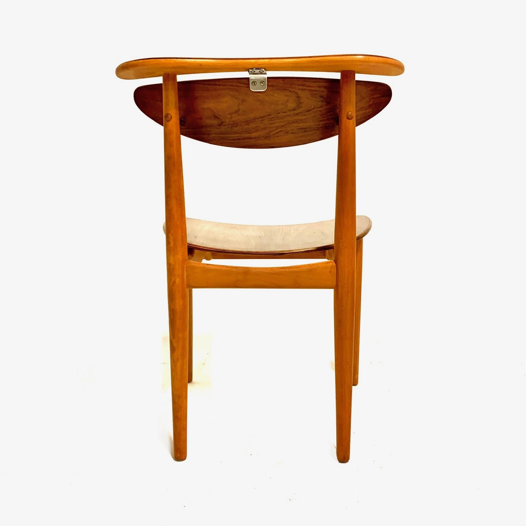 Mid-20th Century Finn Juhl Rosewood / Beech Dining Chair for Bovirke, Denmark