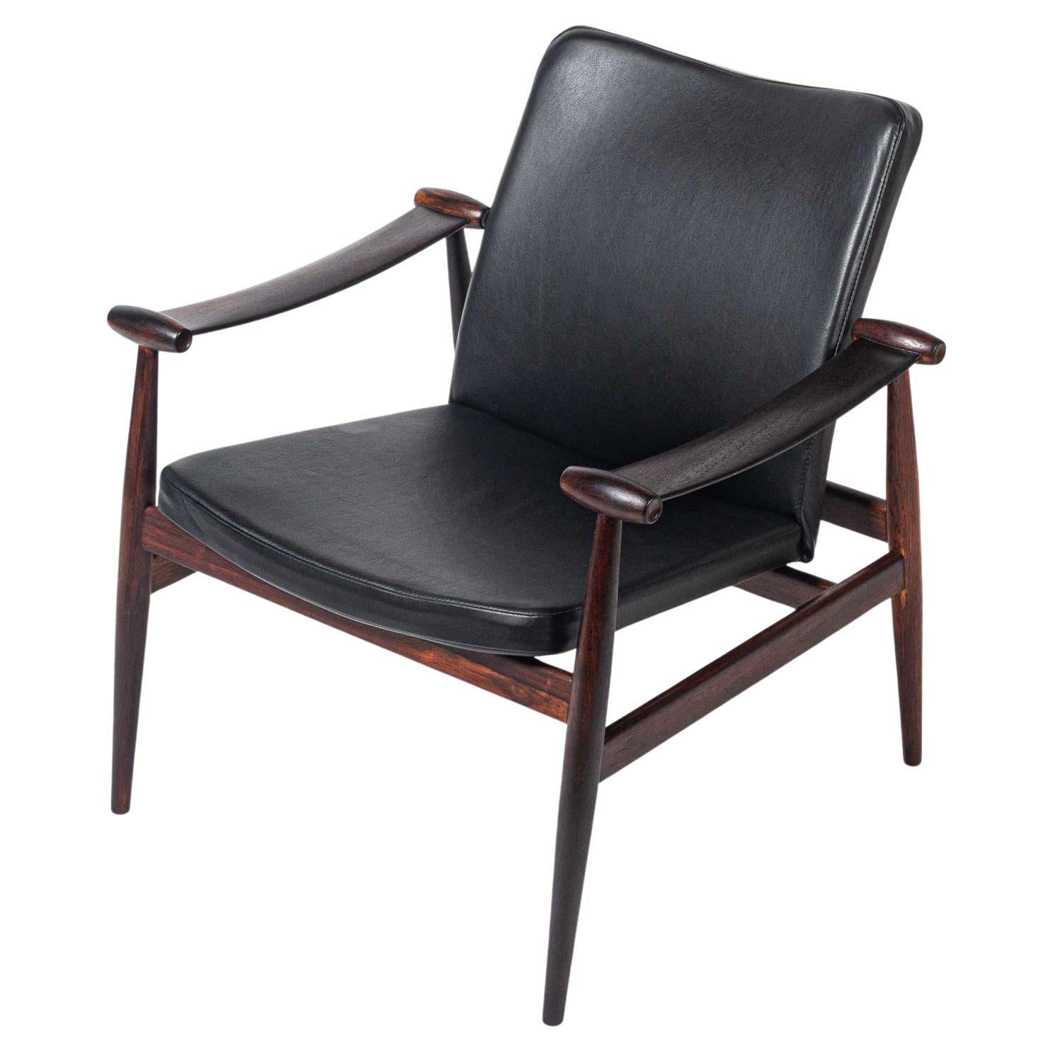 Finn Juhl Rosewood Spade Chair FD133 For Sale