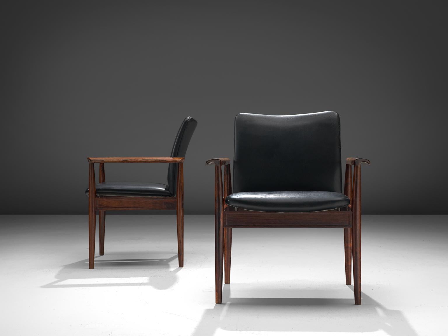 Mid-20th Century Finn Juhl Set of Diplomat Chairs in Rosewood and Black Leather