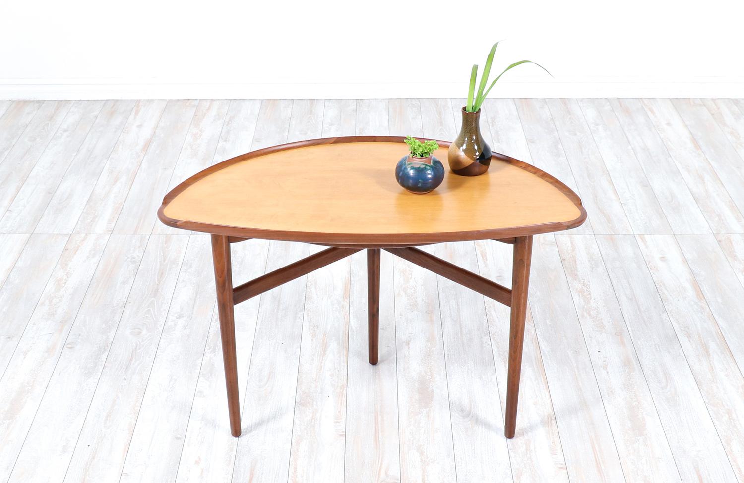 Mid-Century Modern Expertly Restored - Finn Juhl Side / End Table for Baker Furniture For Sale