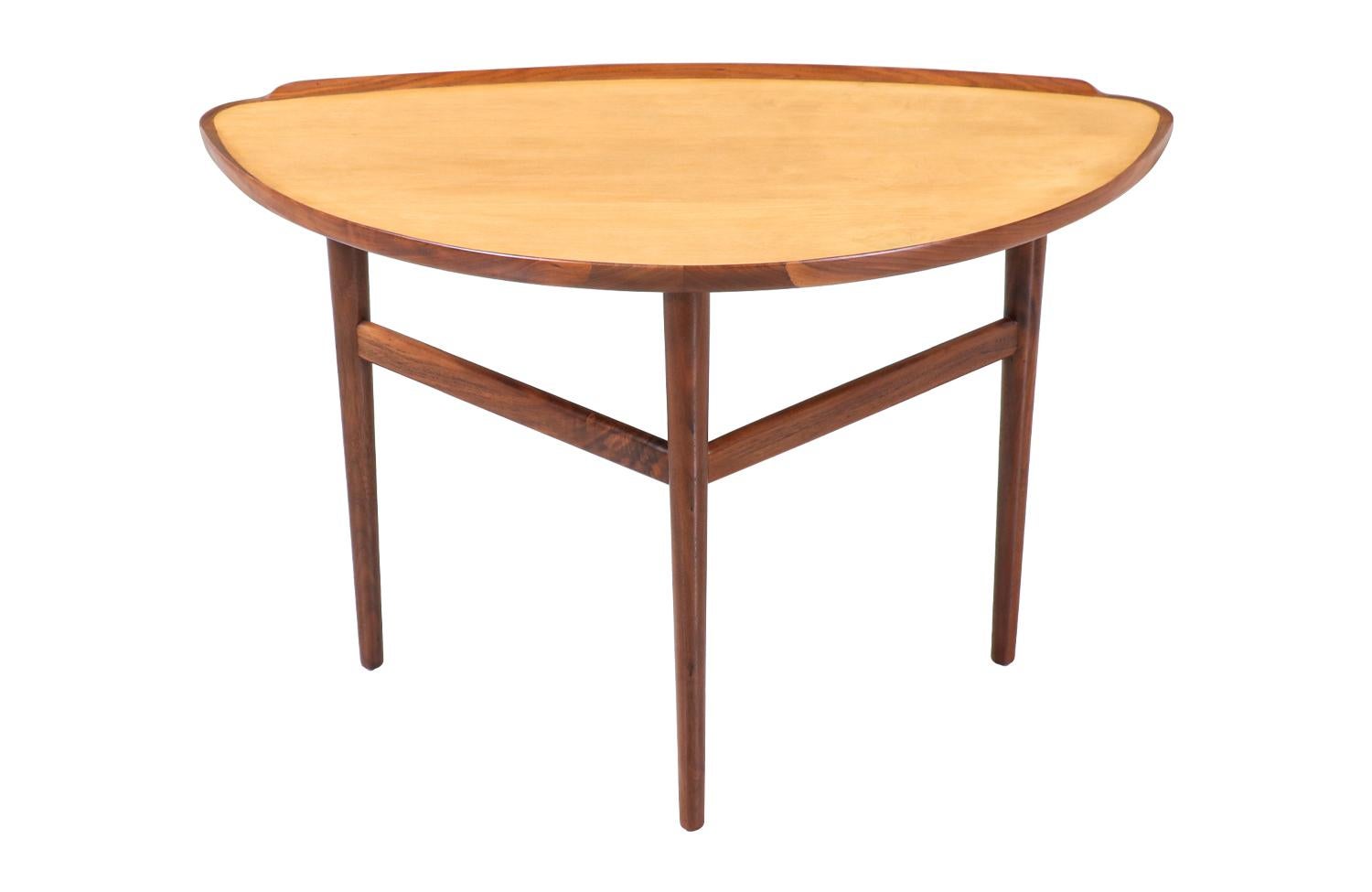 Expertly Restored - Finn Juhl Side / End Table for Baker Furniture For Sale