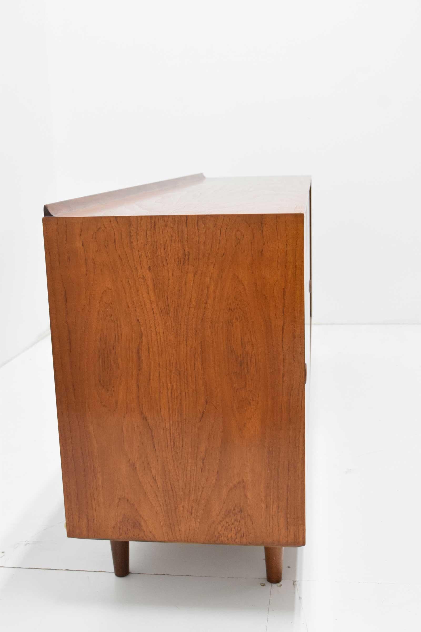 finn juhl credenza