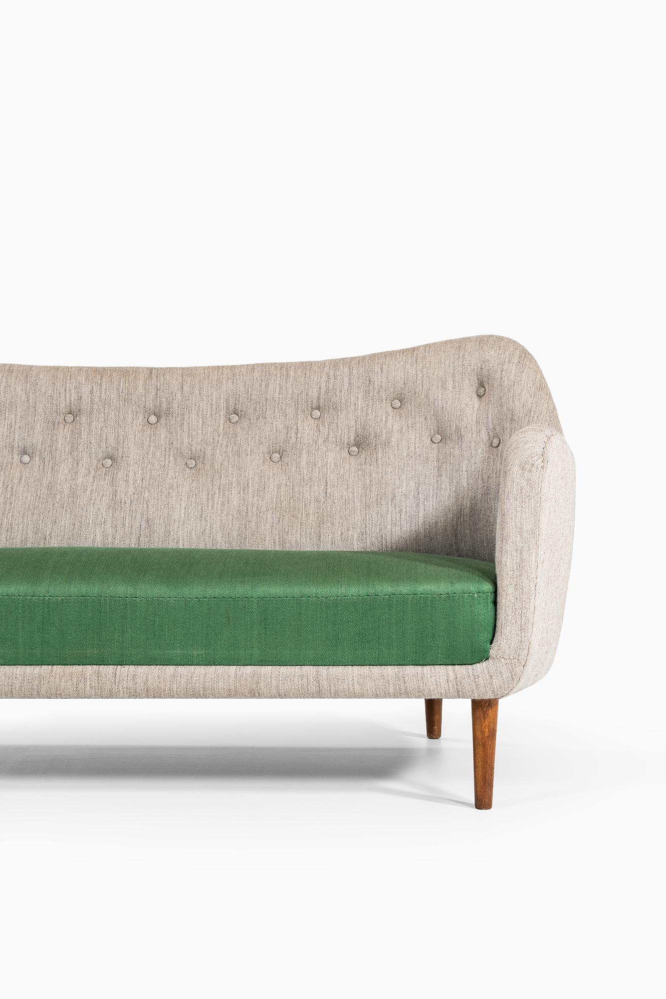 Rare sofa model BO64 designed by Finn Juhl. Produced by Bovirke in Denmark.