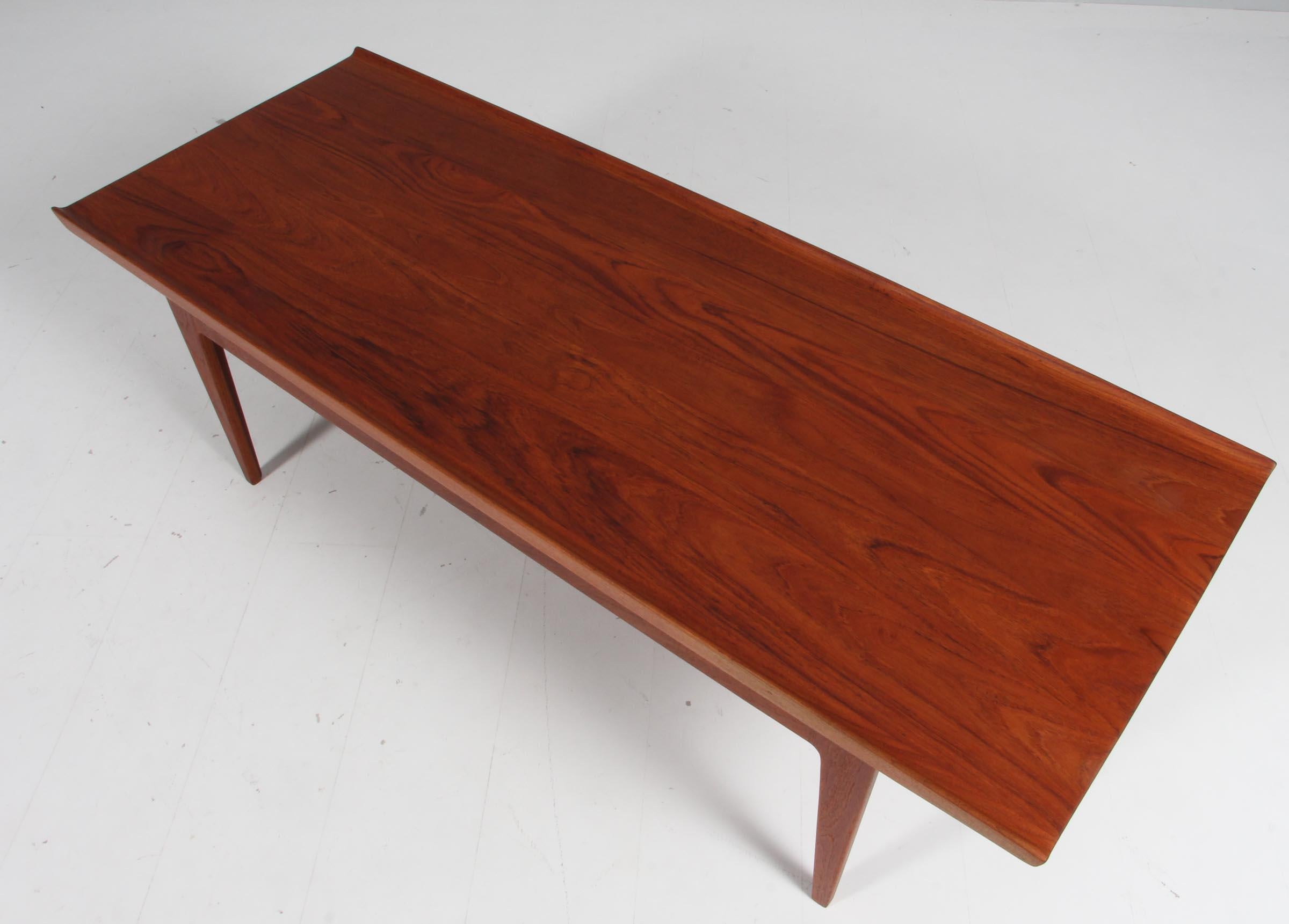 Finn juhl sofa table in solid teak, model 500 2