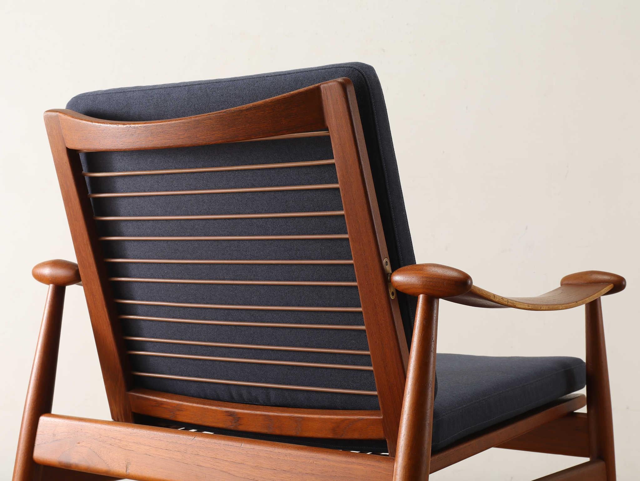 Chaise Spade de Finn Juhl FD133 en vente 1