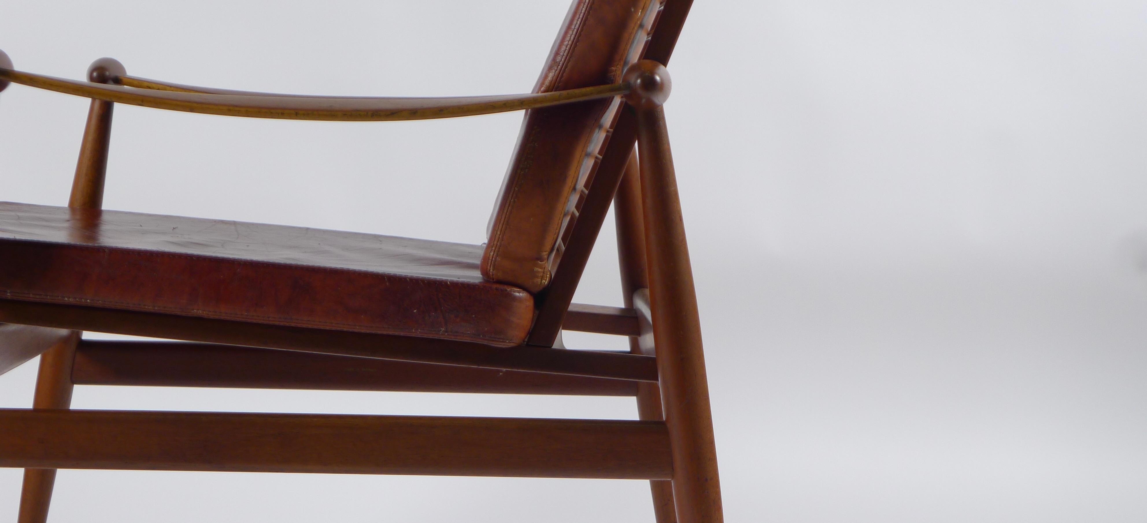 Finn Juhl Spade Chair, Model Fd133, 1950s, Produced by France & Son, with Label In Good Condition In Wargrave, Berkshire