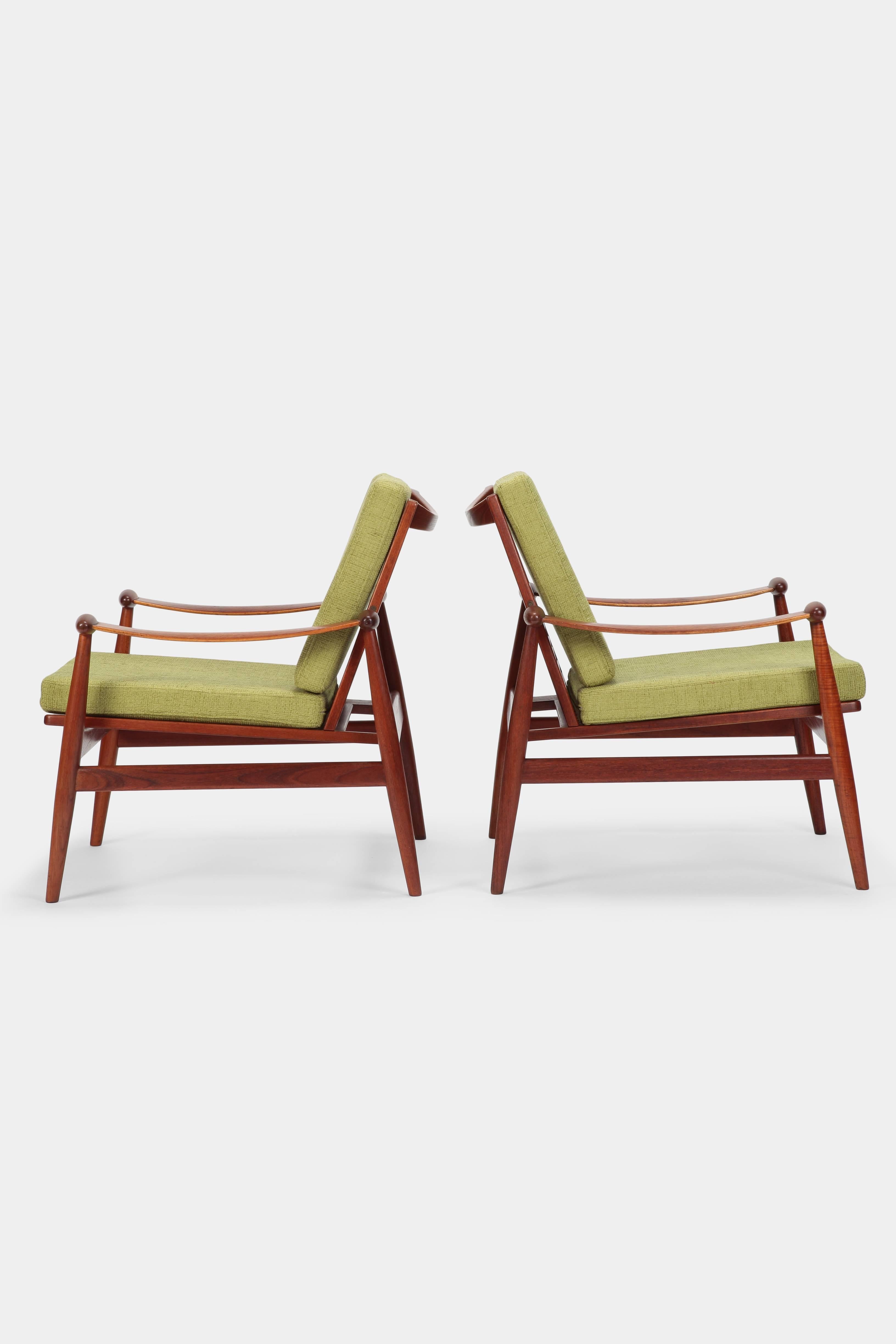 Mid-Century Modern Finn Juhl “Spade” Lounge Chairs France & Daverkosen, 1960s