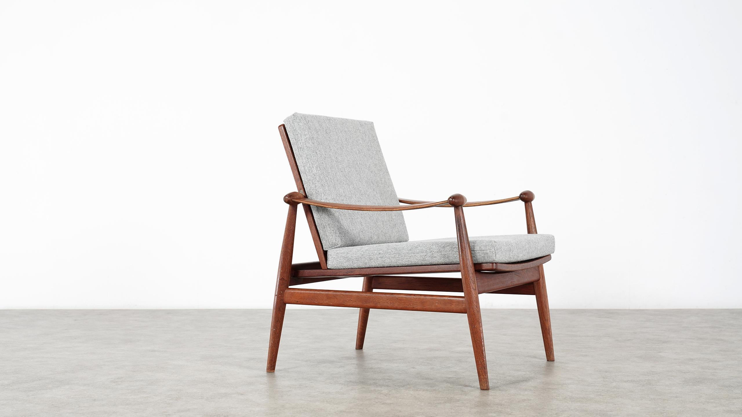 Finn Juhl, Spade Teak Lounge Chair, 1953 by France & Daverkosen, Denmark 8