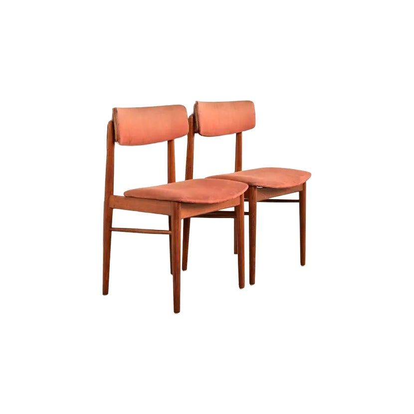 Finn Juhl Style Danish Modern Sculpted Teak Side Chairs or Dining Chairs, Pair For Sale