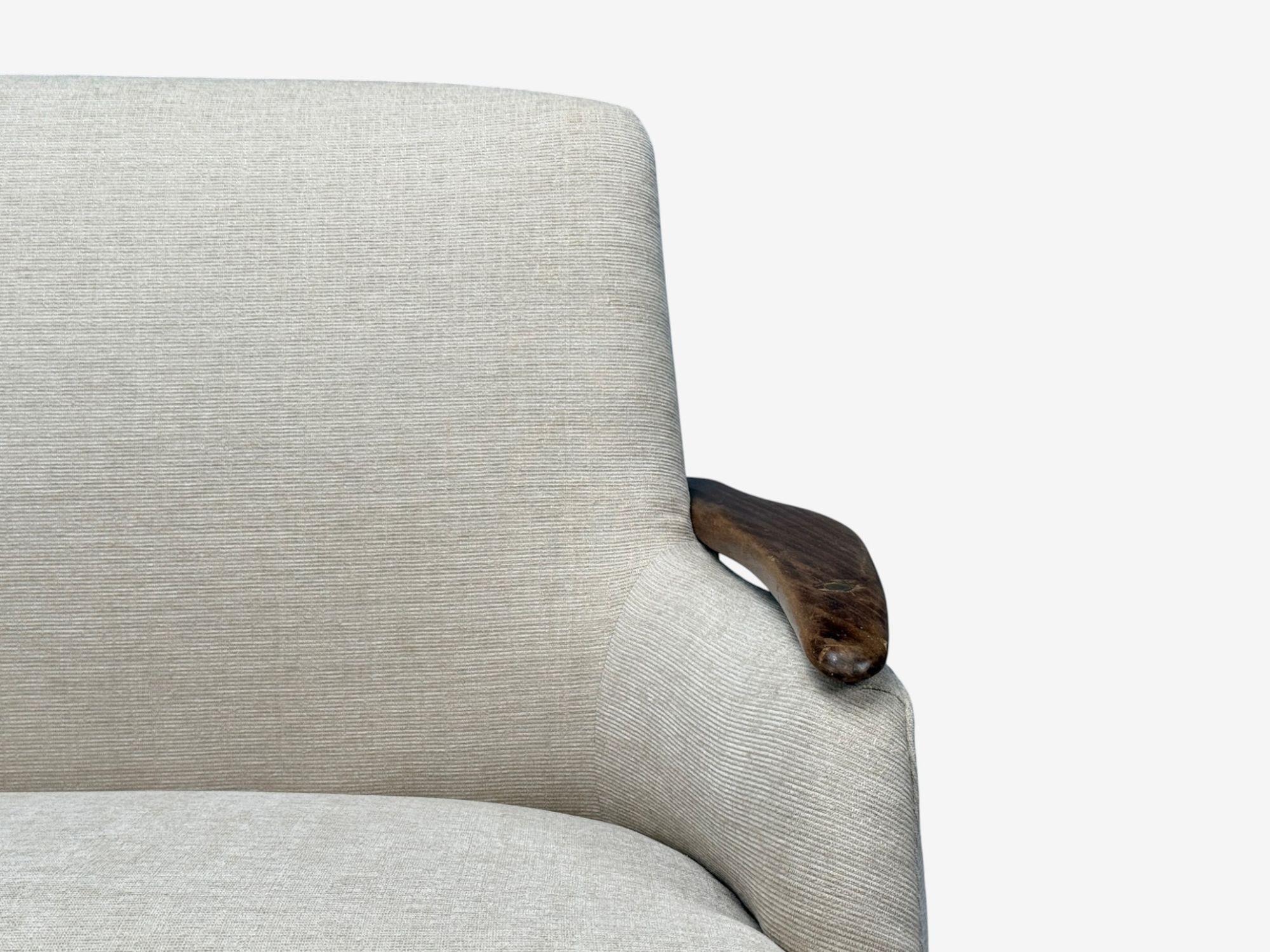Estilo Finn Juhl, moderno danés, madera, tela beige, sofá, Dinamarca, años 50 Tela en venta