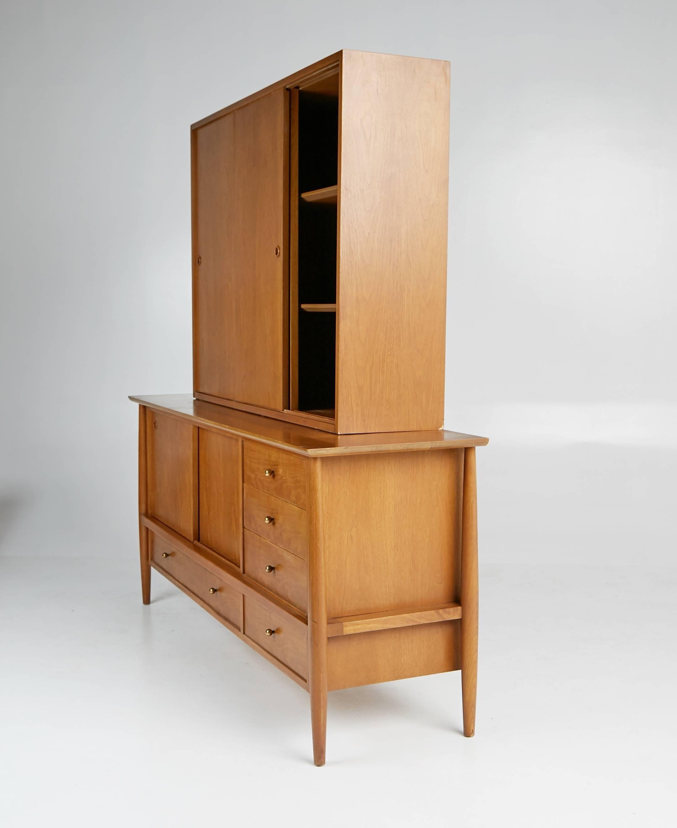 Finn Juhl Style Mid-Century Modern Floating Hutch and Buffet, circa 1950 In Good Condition In Los Angeles, CA