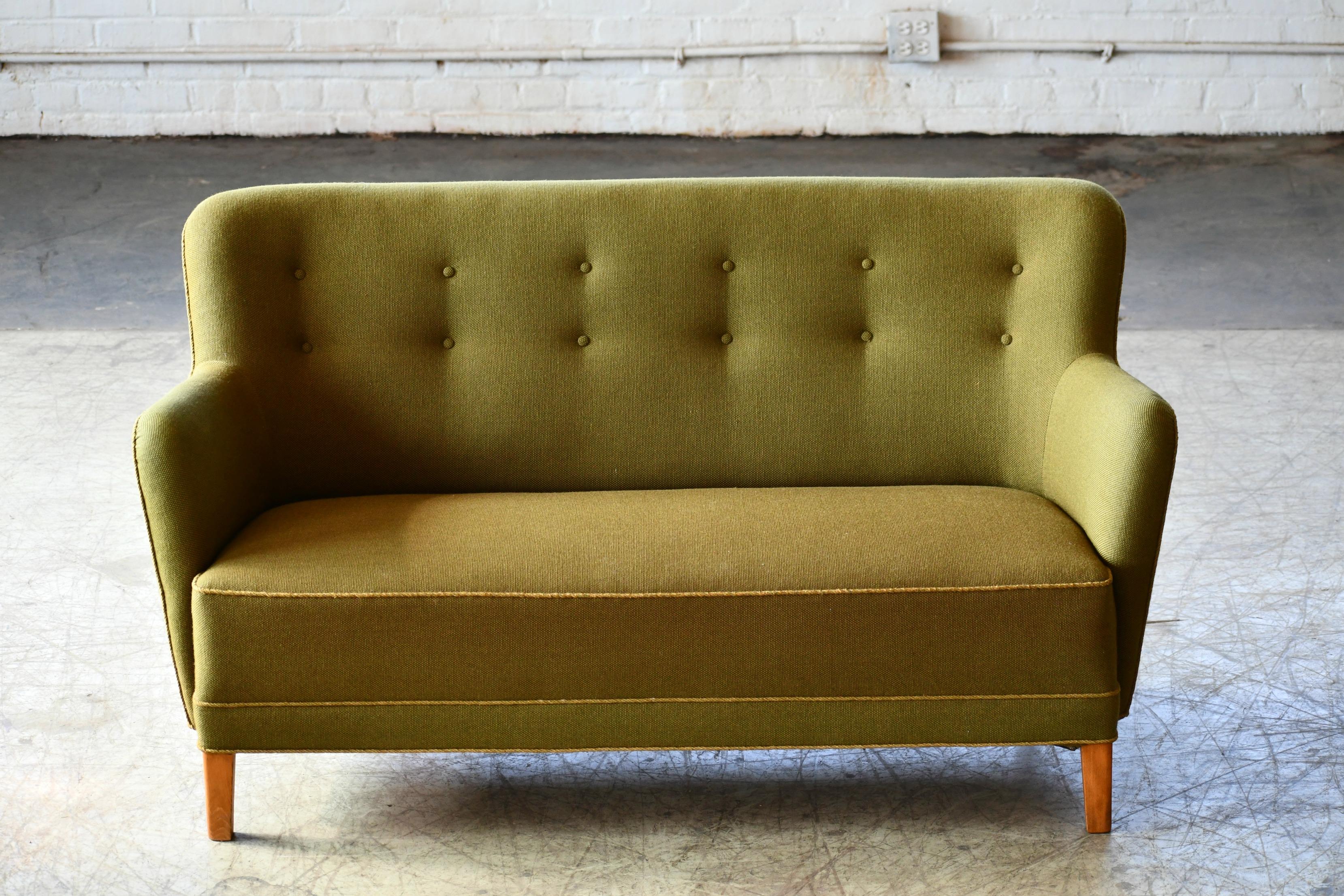 1940s style sofa