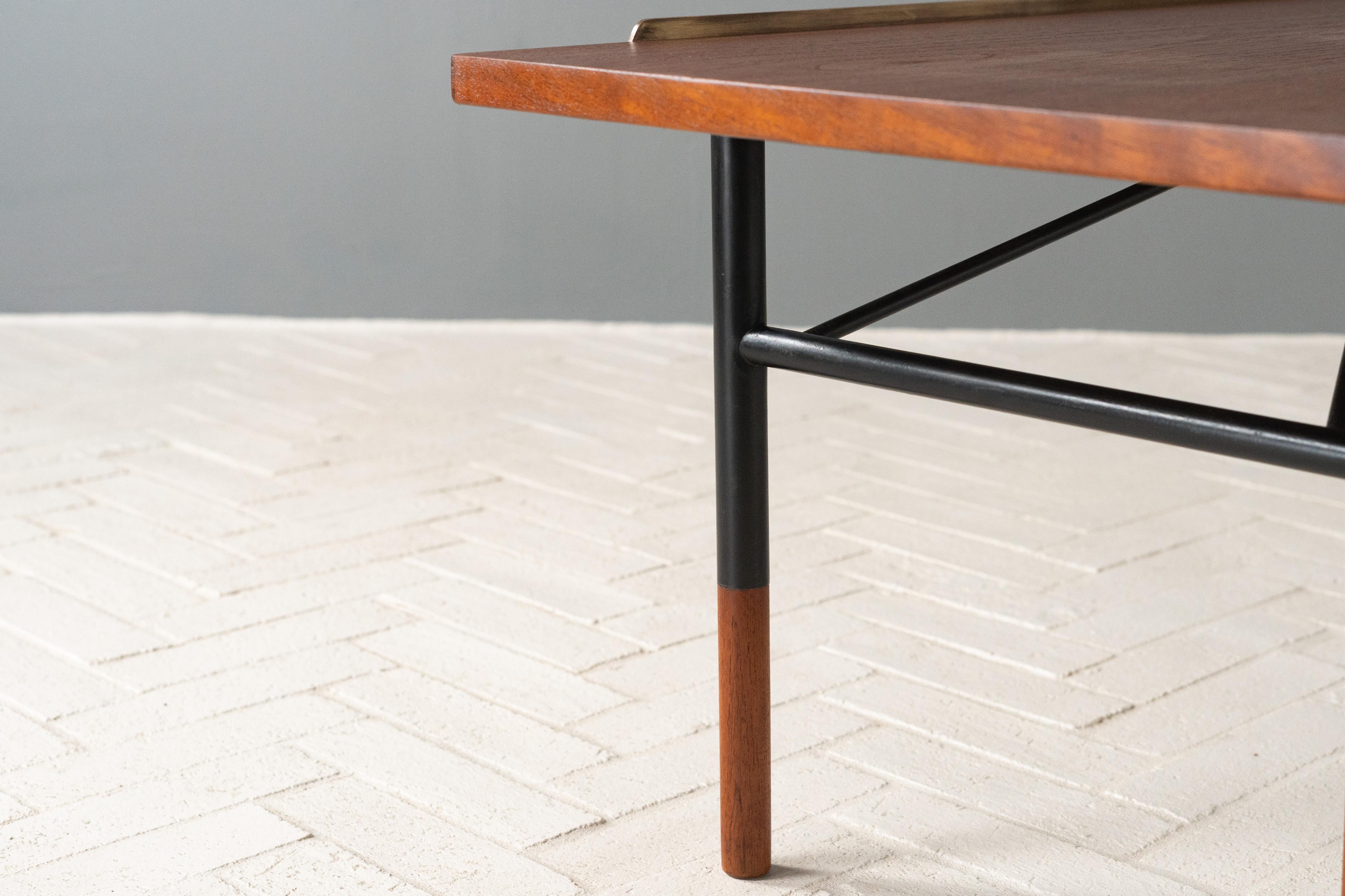 Finn Juhl Table Bench 2