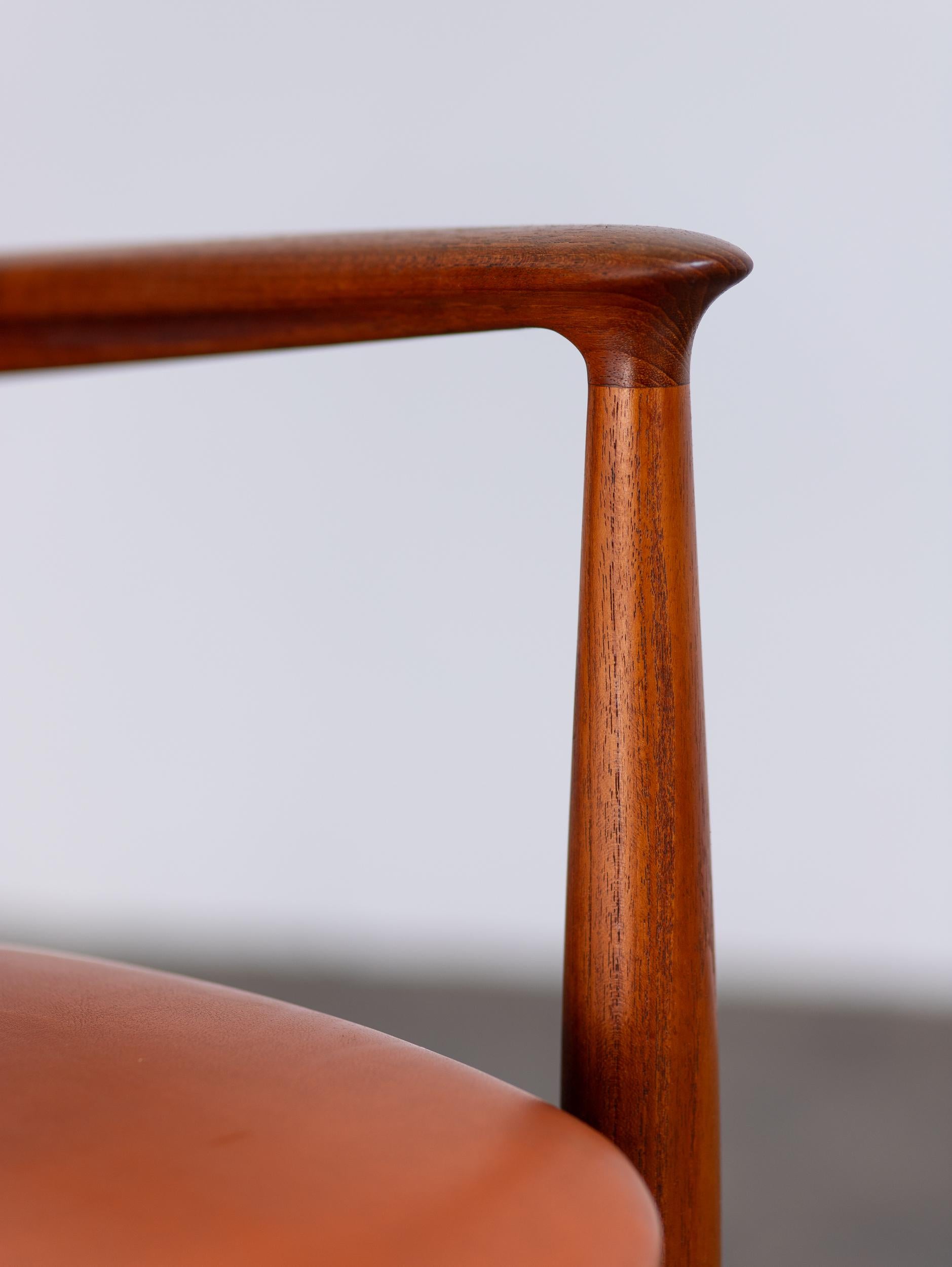Sillón de teca Finn Juhl FD-136 para COM en venta 3
