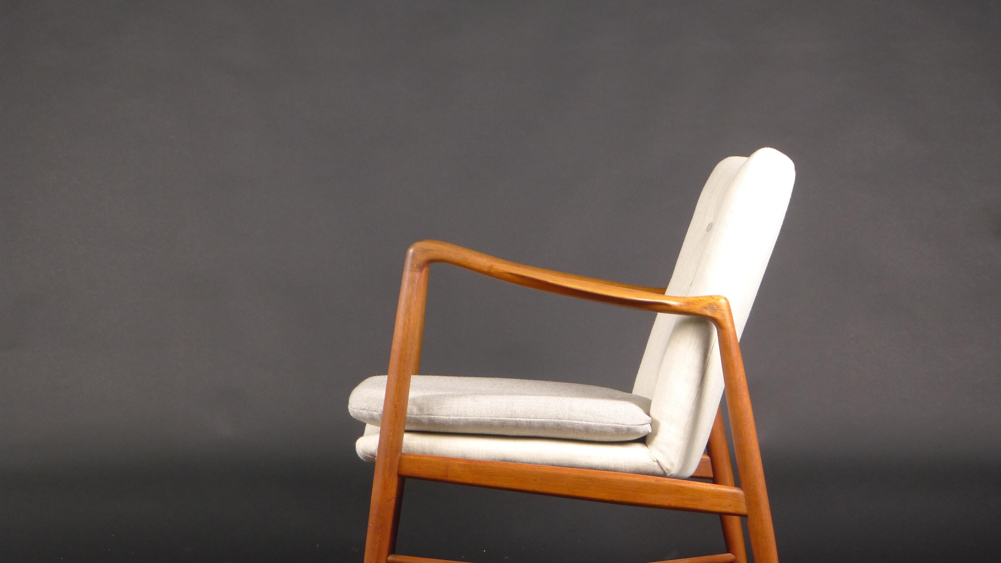 Mid-Century Modern Finn Juhl, Teak Fireplace Chair, Model BO59, designed 1946 for Bovirke, Denmark For Sale