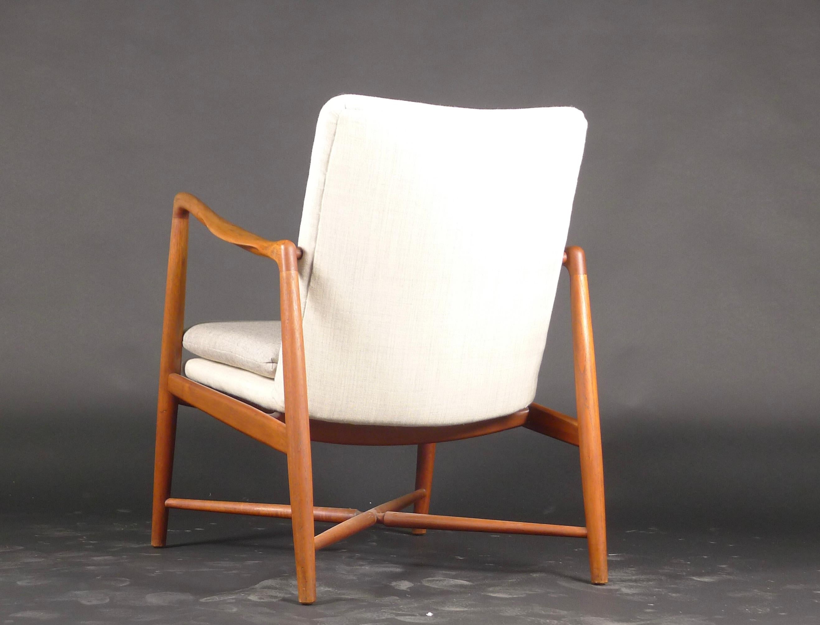 Mid-20th Century Finn Juhl, Teak Fireplace Chair, Model BO59, designed 1946 for Bovirke, Denmark For Sale