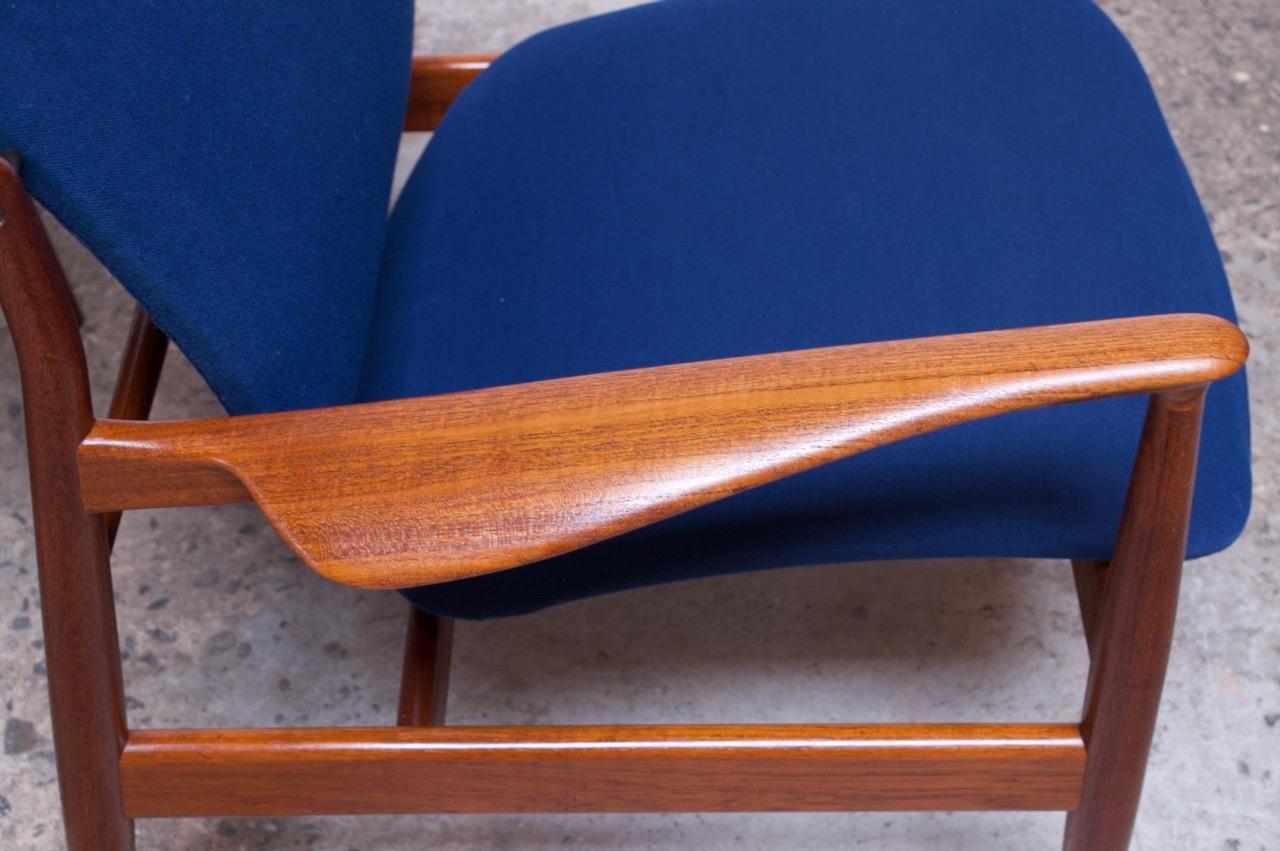 Finn Juhl Teak Lounge Chairs Model FD-136 for France and Daverkosen For Sale 11