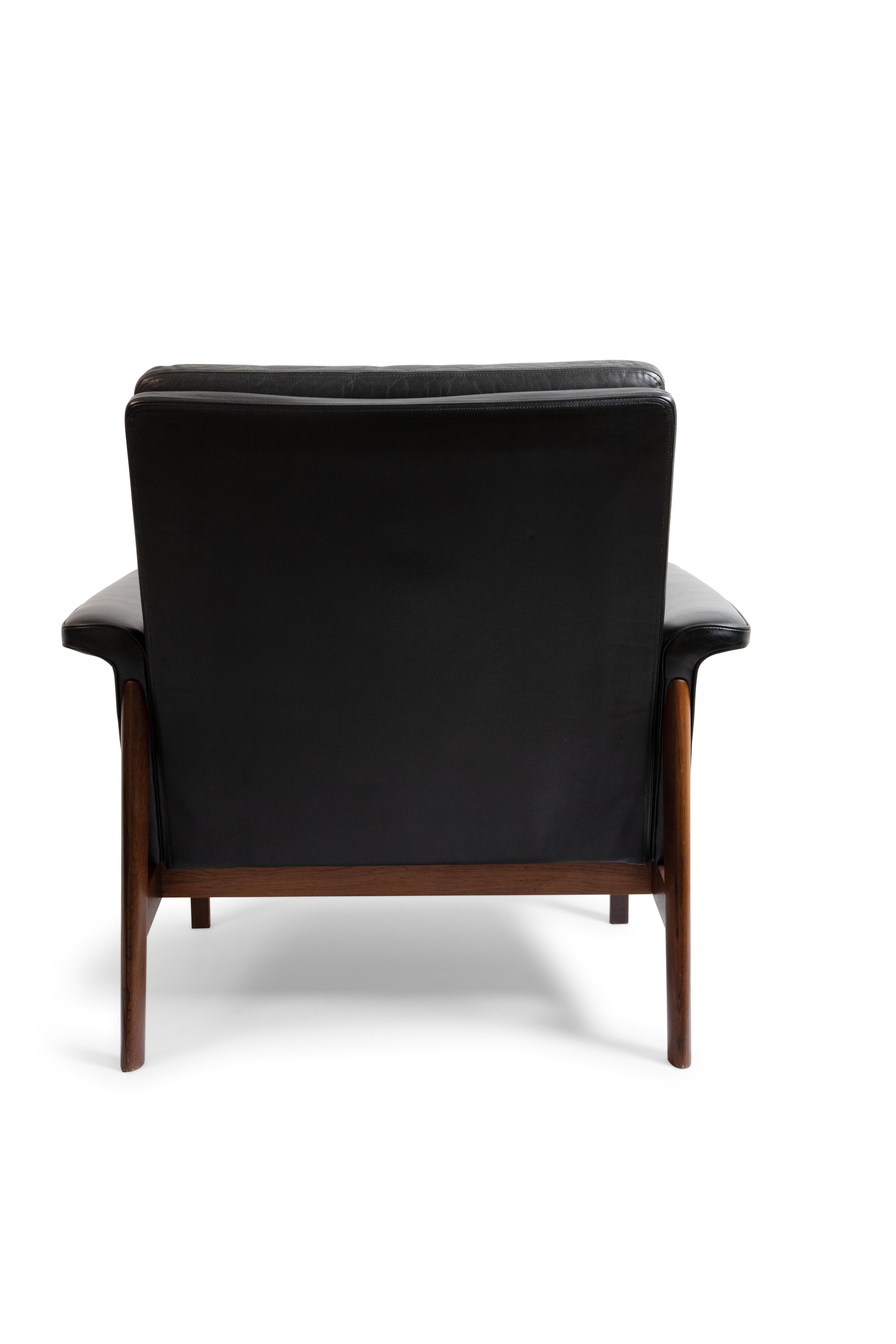 Finn Juhl Three Seat Sofa with Original Black Leather, Model 218/3, Denmark For Sale 6
