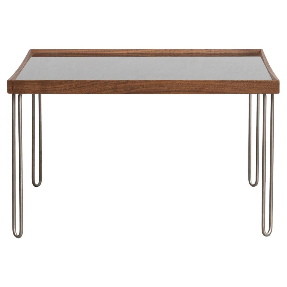 Finn Juhl Tray Table (1965) - Ikonisches dänisches Design, neu aufgelegt im Jahr 2002