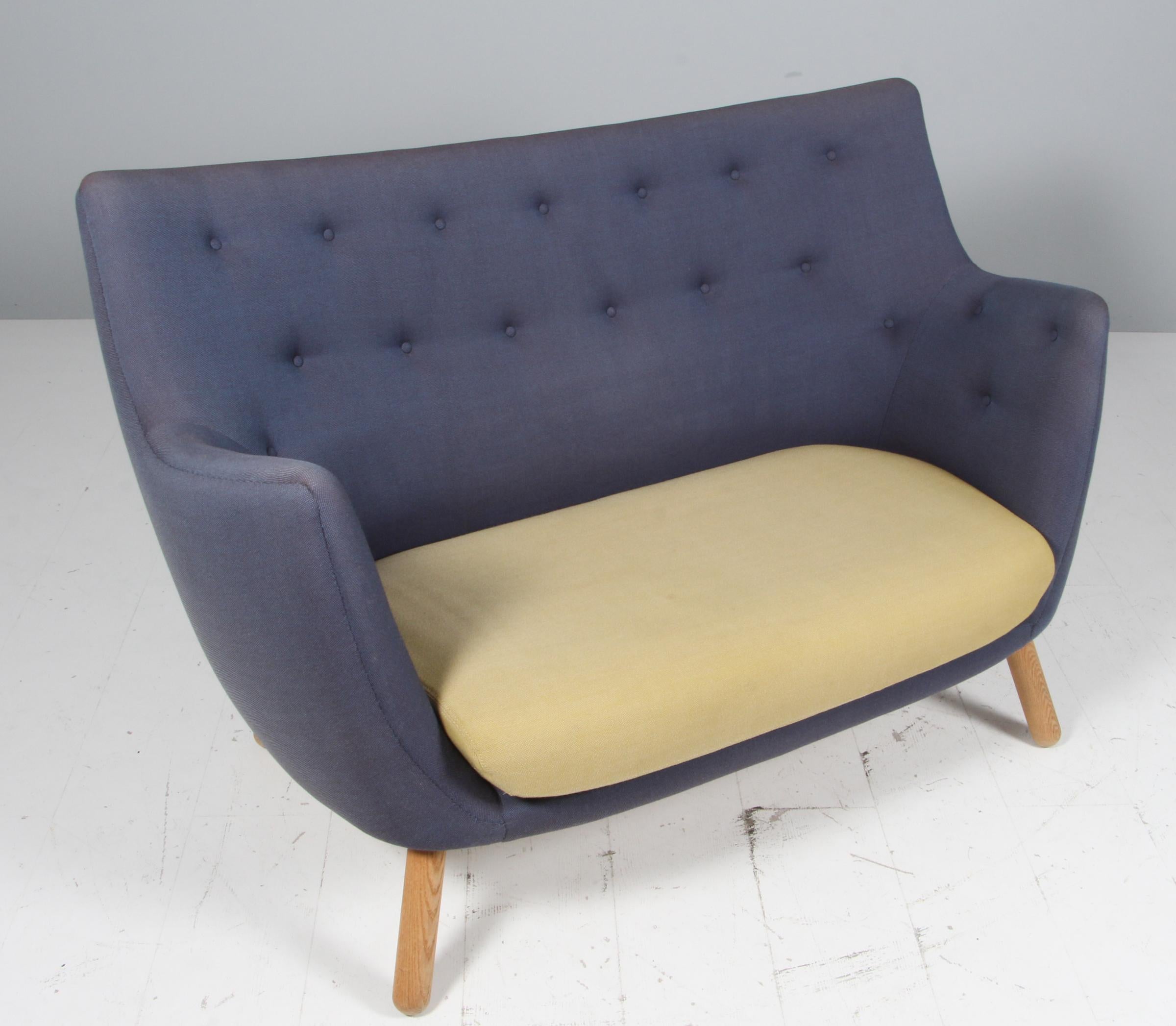 Scandinavian Modern Finn Juhl two seat love seat sofa, model Poet For Sale