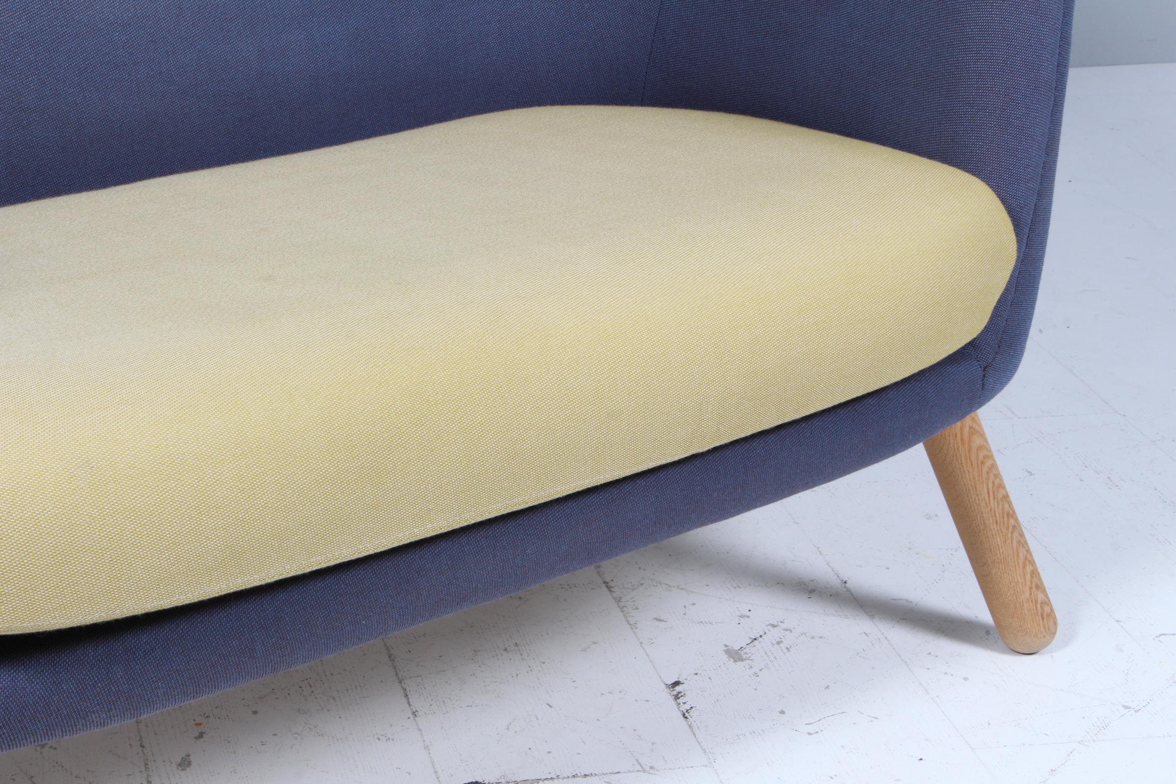 Mid-20th Century Finn Juhl two seat love seat sofa, model Poet For Sale