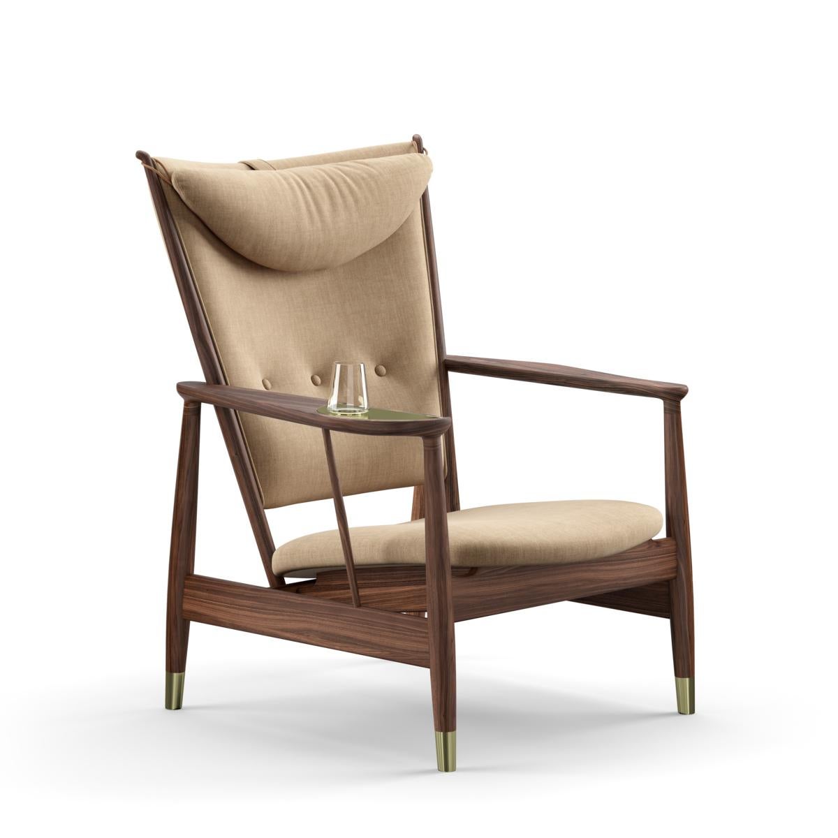 Finn Juhl's Extravagant Whisky Chair  8