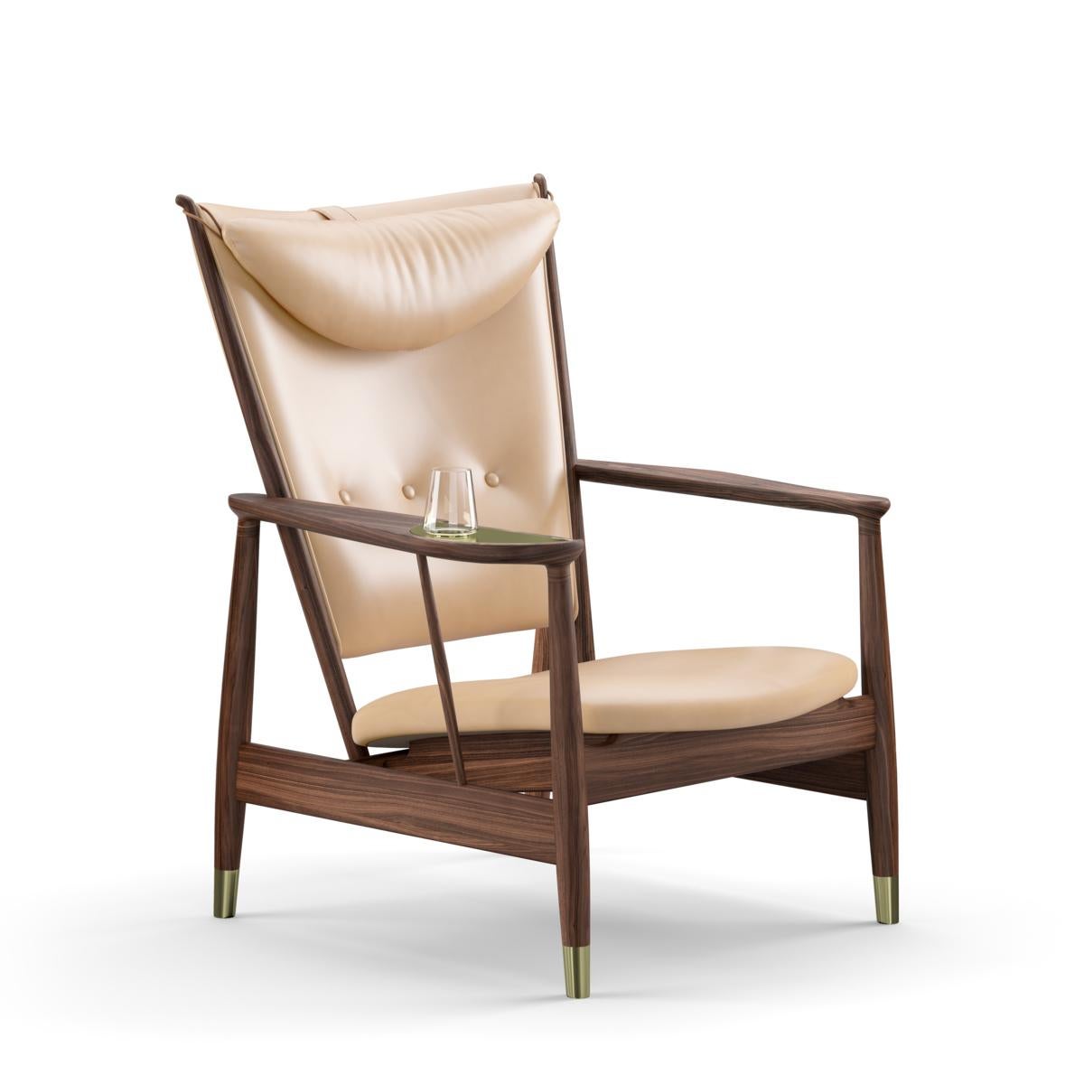 Finn Juhl's Extravagant Whisky Chair  12