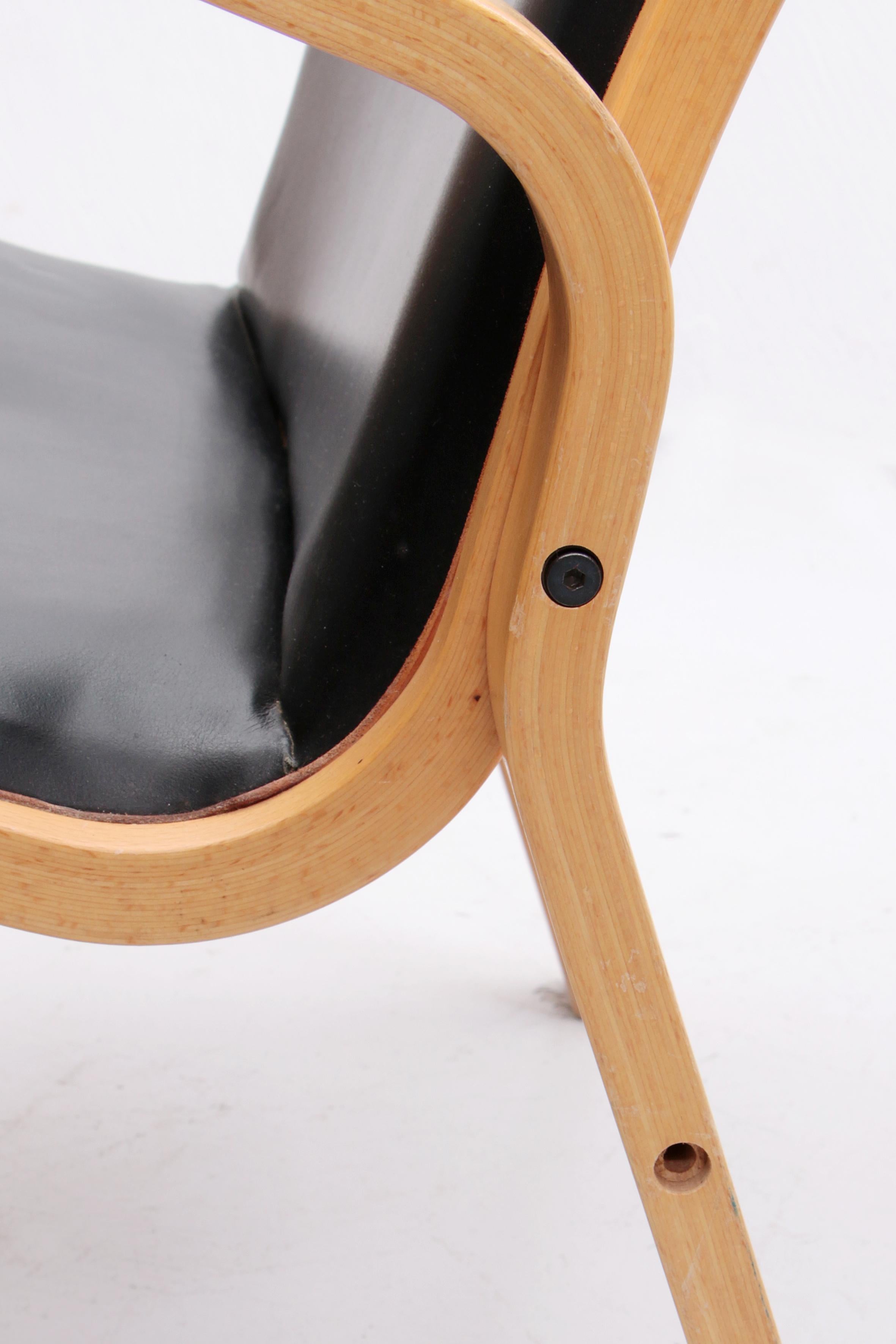 Finn Ostergaard Armchair Made by Skipper, 1970 9