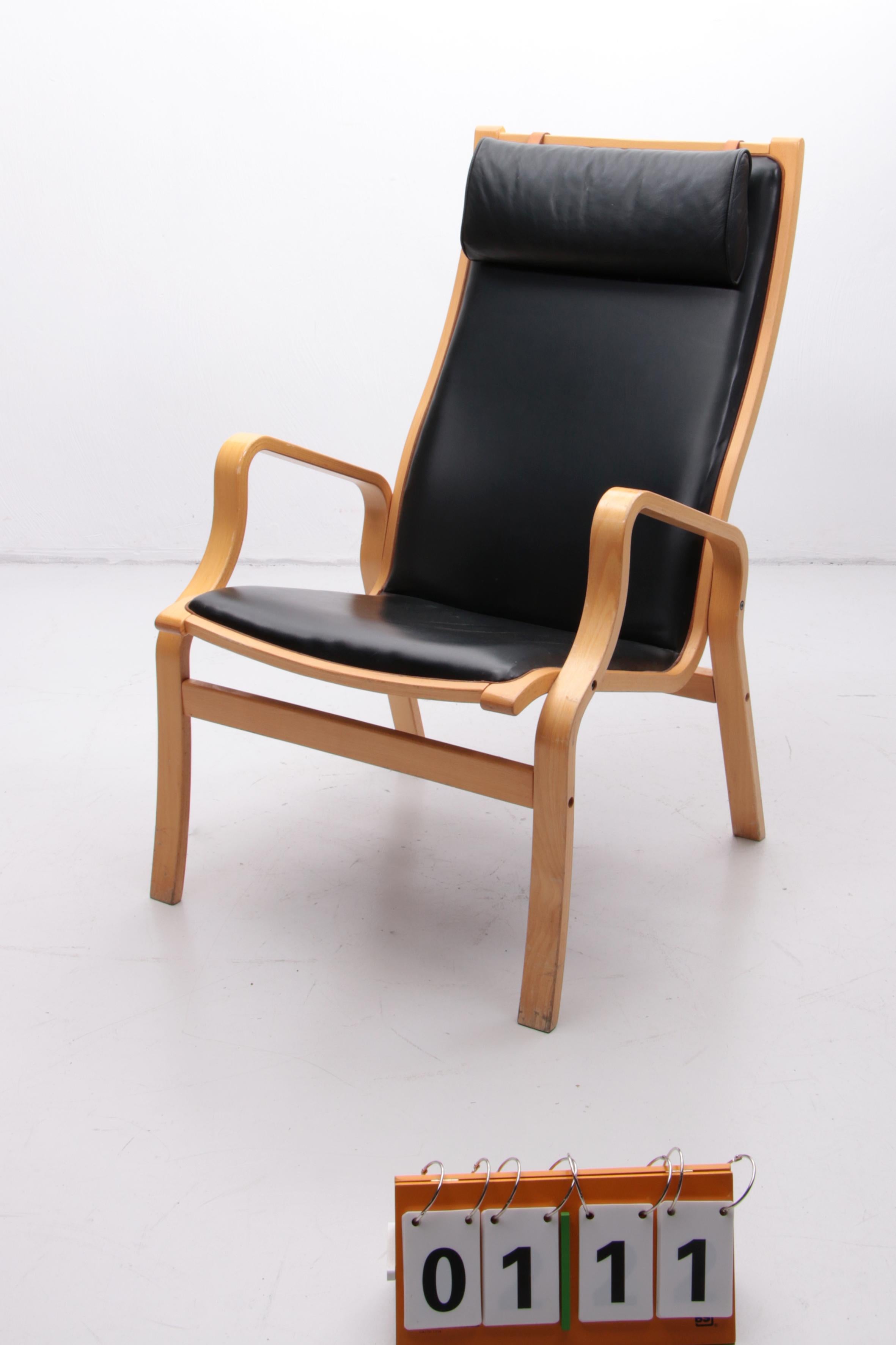 Finn Ostergaard Armchair Made by Skipper, 1970 12