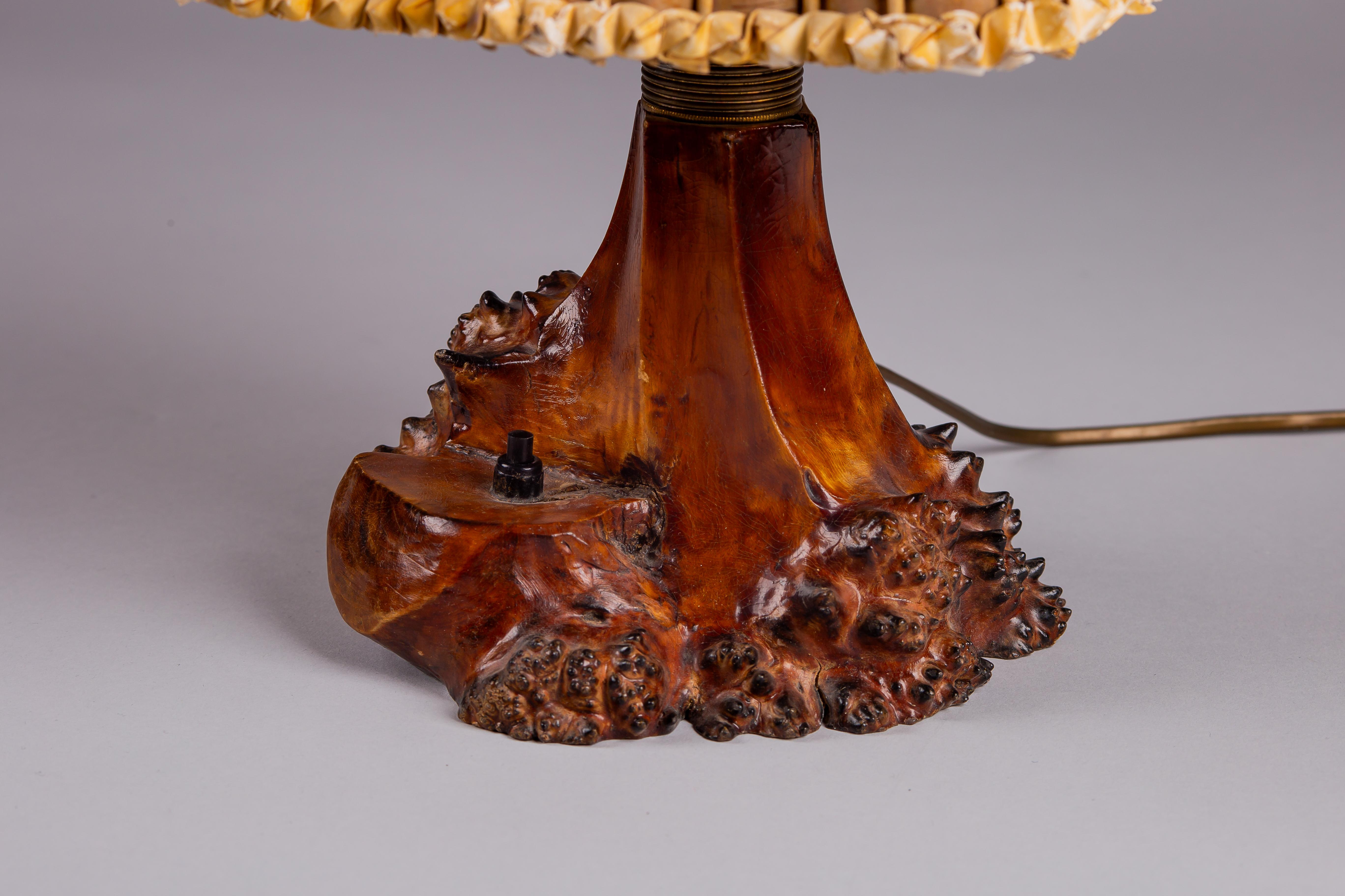 Birch Finnish 1940s folk art table lamp made from curly birch For Sale