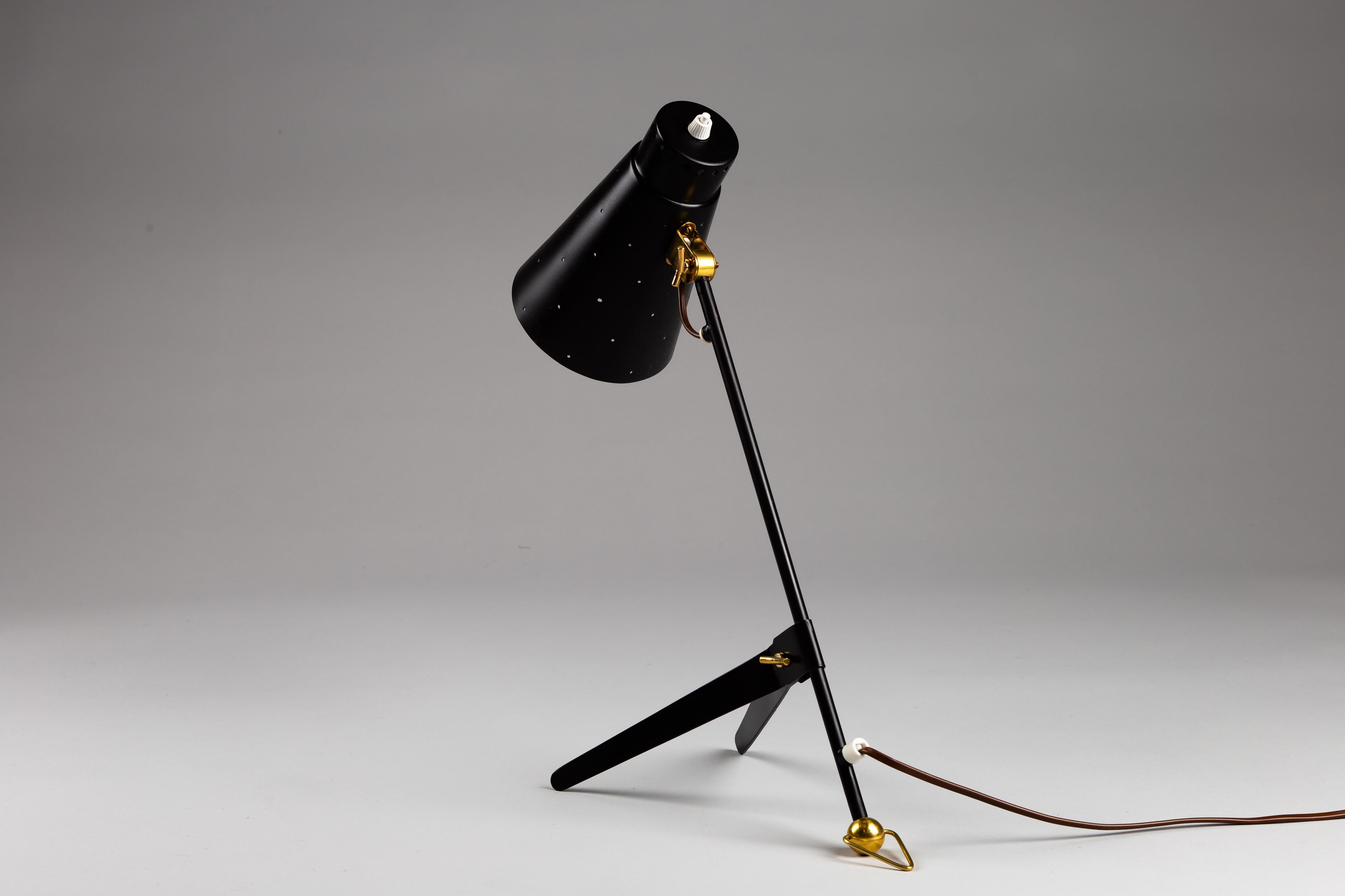 Peint Lampe de table/applique finlandaise EV70 des années 1950 pour Itsu Oy en vente