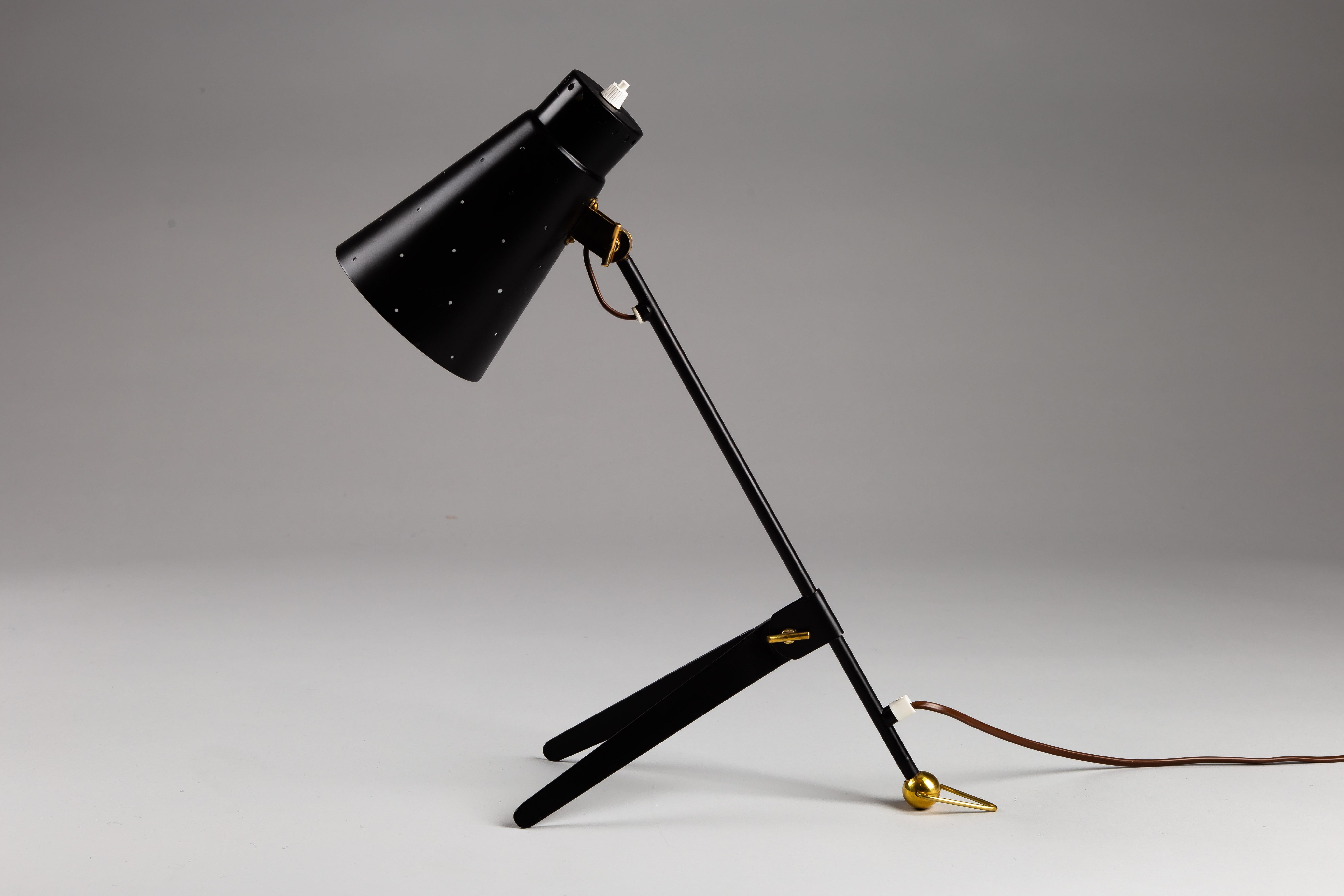 Lampe de table/applique finlandaise EV70 des années 1950 pour Itsu Oy Bon état - En vente à Turku, Varsinais-Suomi