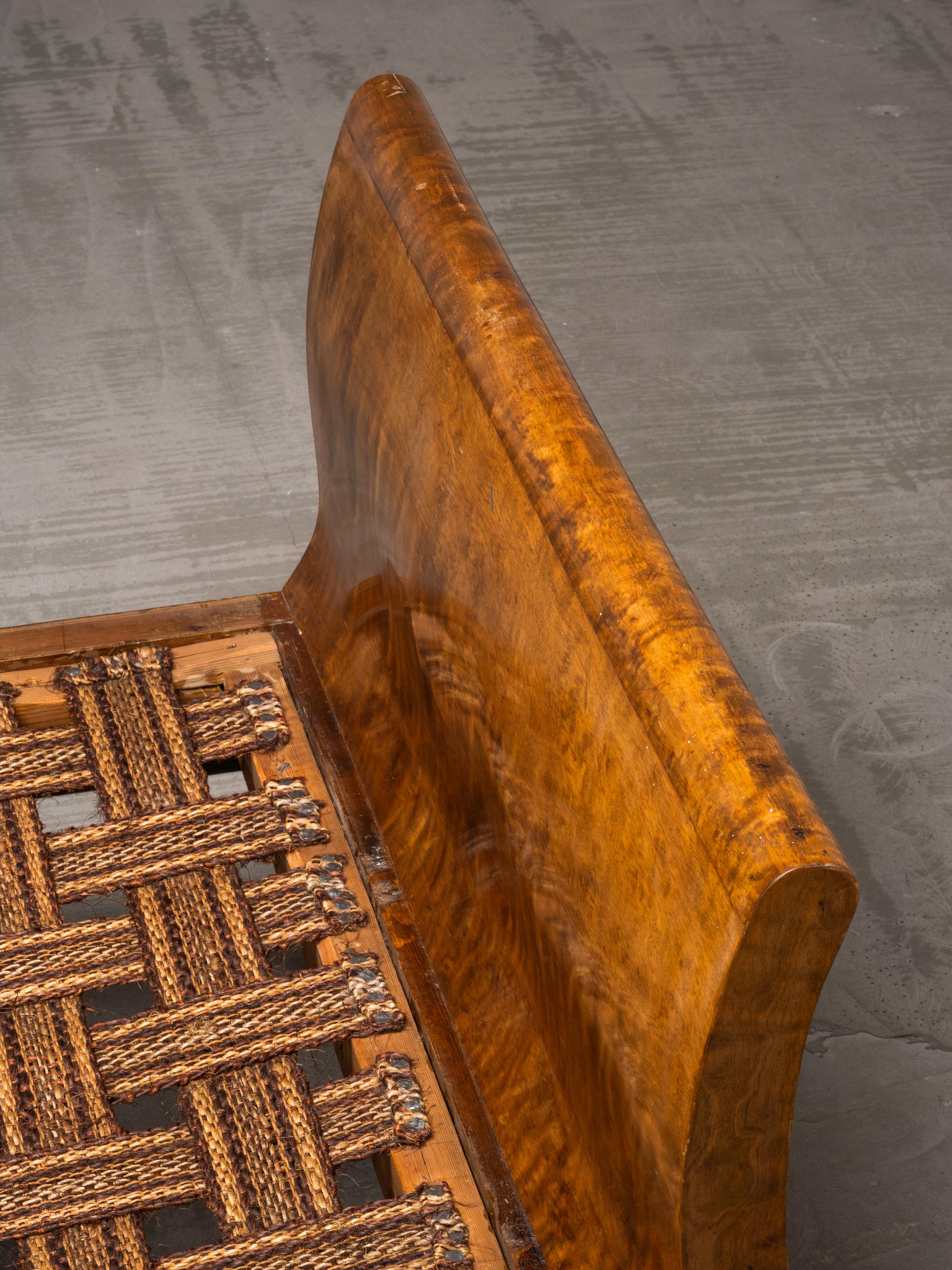 Finnish Art Deco Flame Birch Daybed, 1920s en vente 8