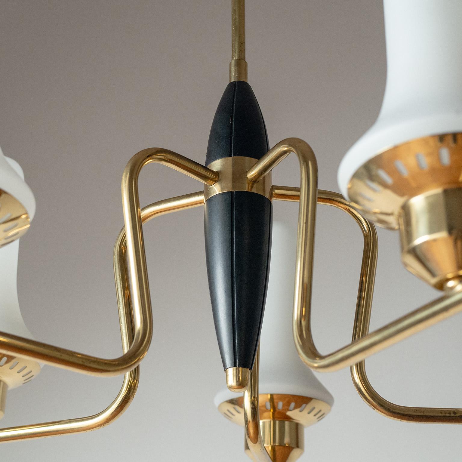 Dipinto Lampadario finlandese in ottone e vetro, anni '50 in vendita